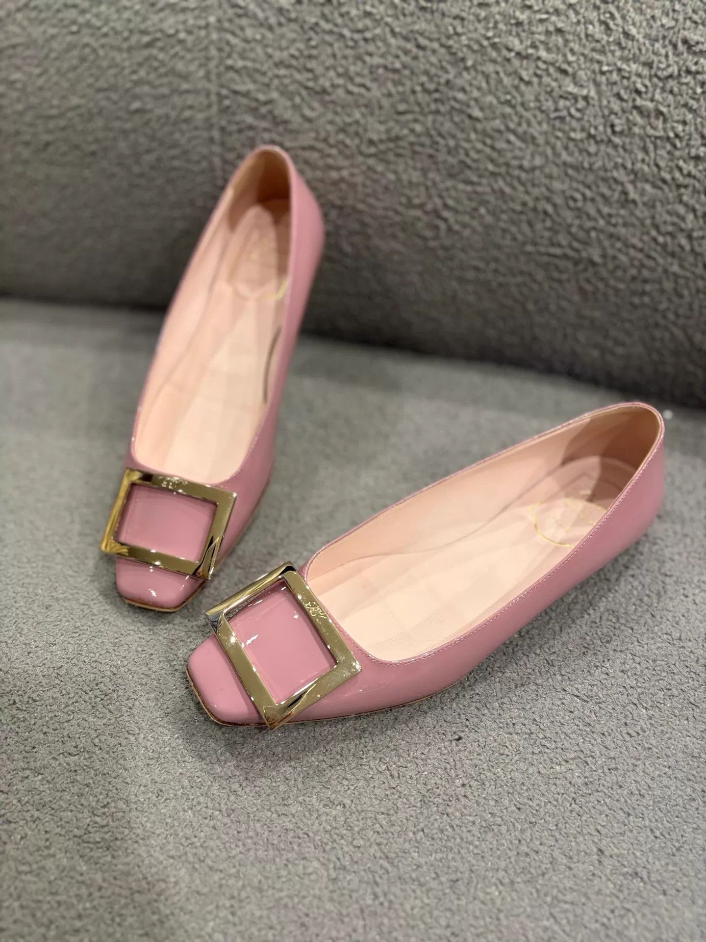 Roger Vivier RV Sakura Pink Square Buckle Flats 99 New 36.5 Size US 6 / IT 36 - 1 Thumbnail