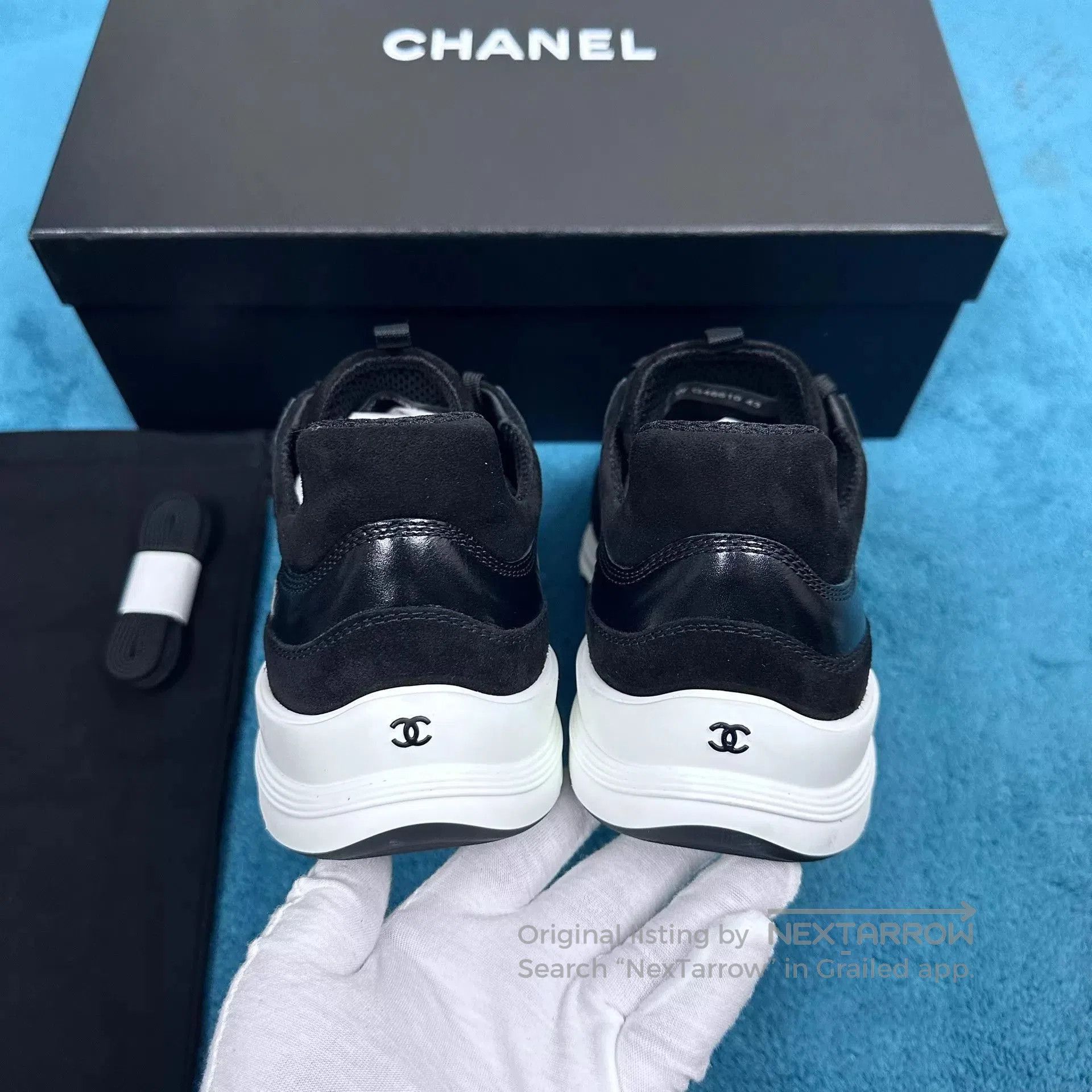 Chanel Black Low. Size US 10 / EU 43 - 4 Thumbnail