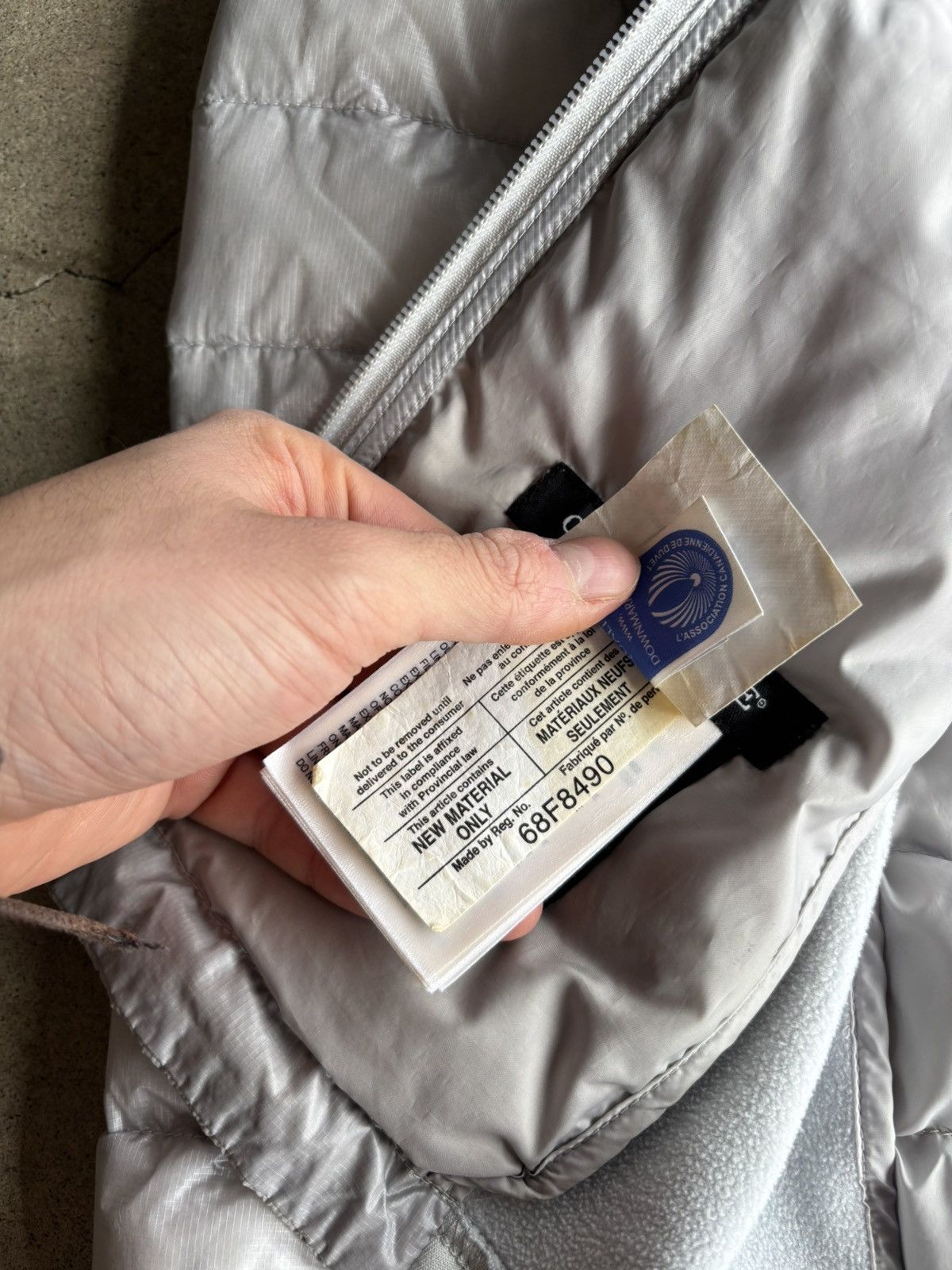 Canada Goose × Vintage Crazy Canada Goose Hybridge Lite Lightweight Puffer Jacket Size XXS / US 00 / IT 34 - 12 Thumbnail