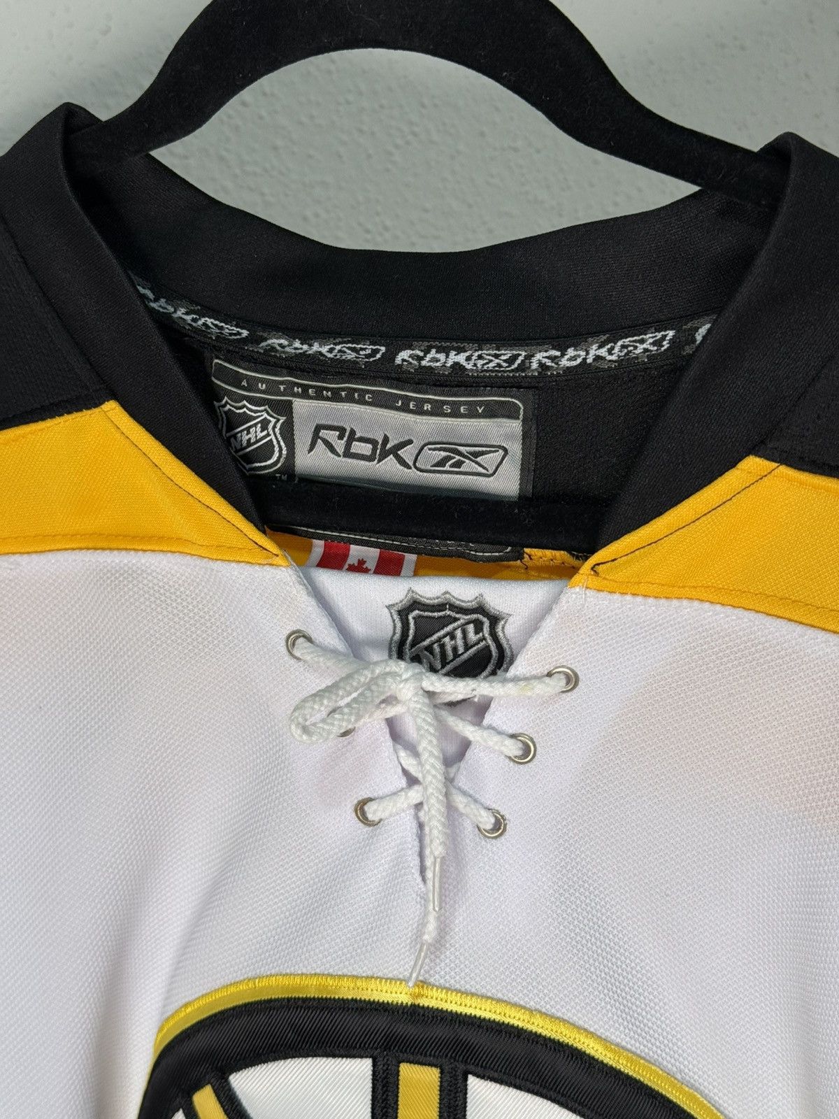 Reebok Reebok Boston Bruins Tim Thomas Jersey Size US XL / EU 56 / 4 - 4 Thumbnail