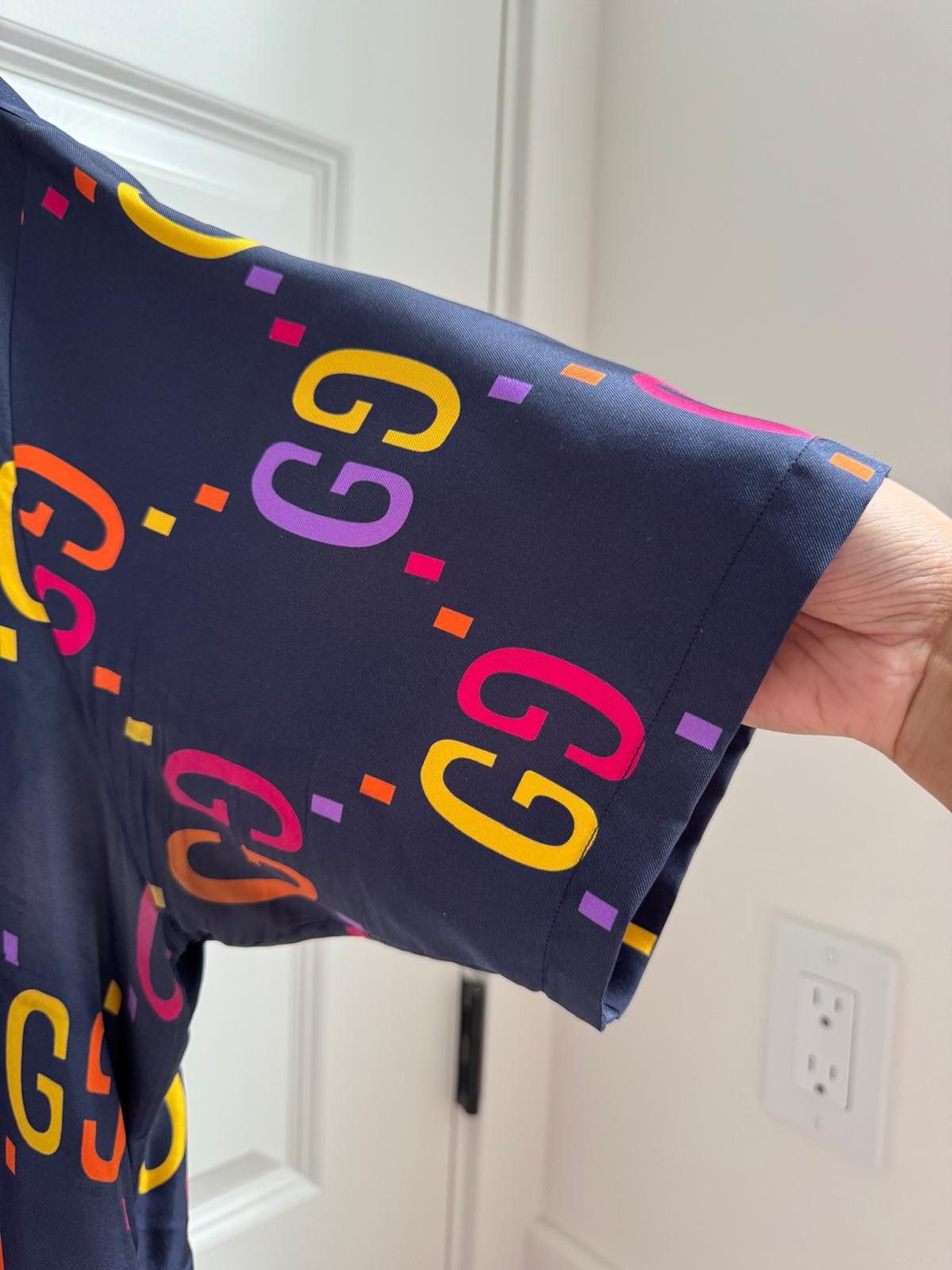 Gucci GUCCI SILK GG JUMBO SHIRT Size US L / EU 52-54 / 3 - 2 Thumbnail