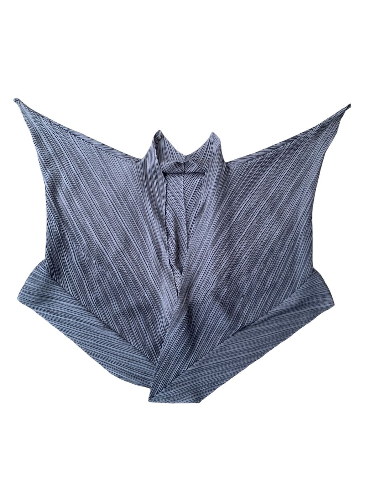 Issey Miyake 90s Issey Miyake Batwing 3D pleated gradient cardigan Size US M / EU 48-50 / 2 - 6 Thumbnail