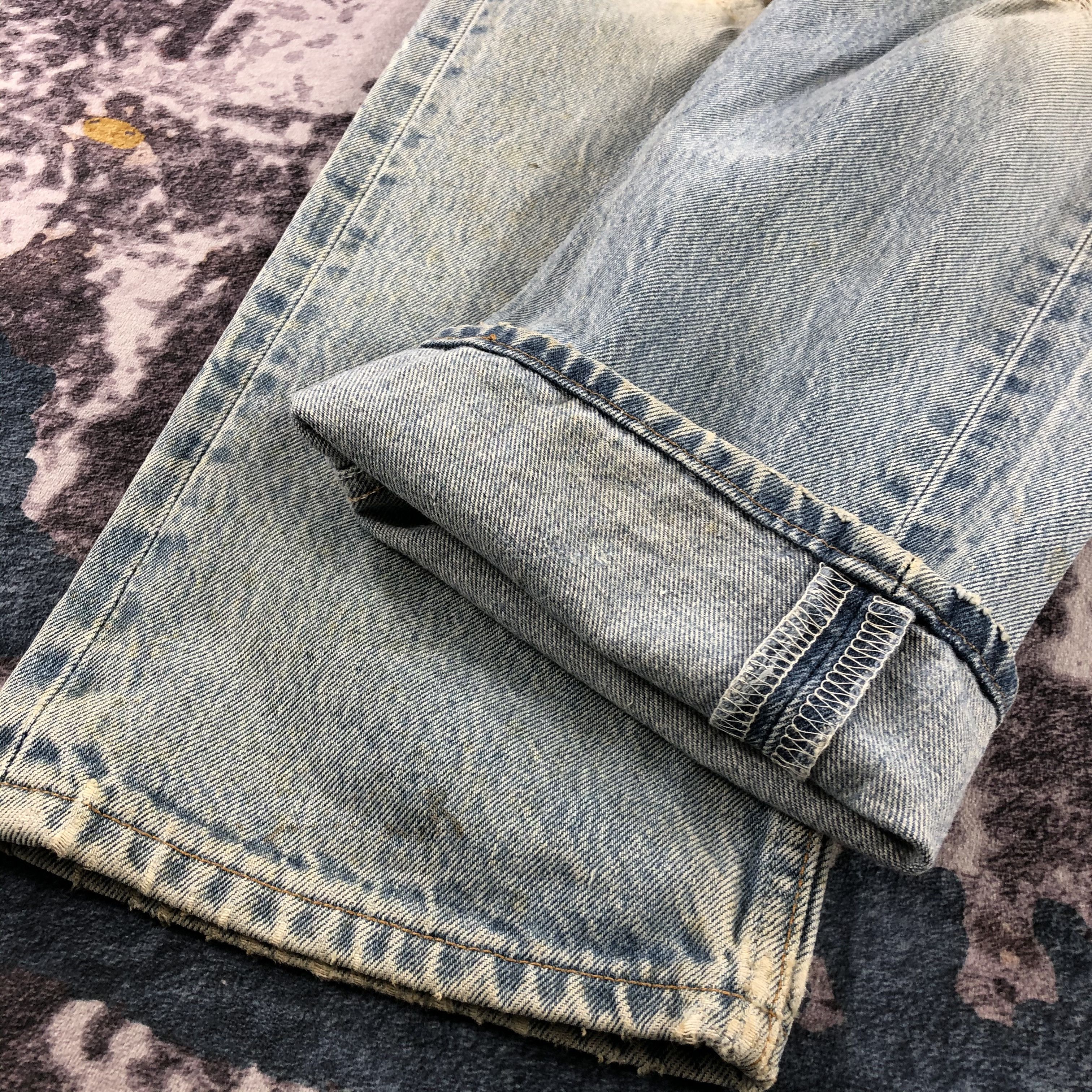 Levi's × Vintage Vintage 90s Light Wash Levis 501 Jeans-JM2761 Size US 33 - 7 Thumbnail