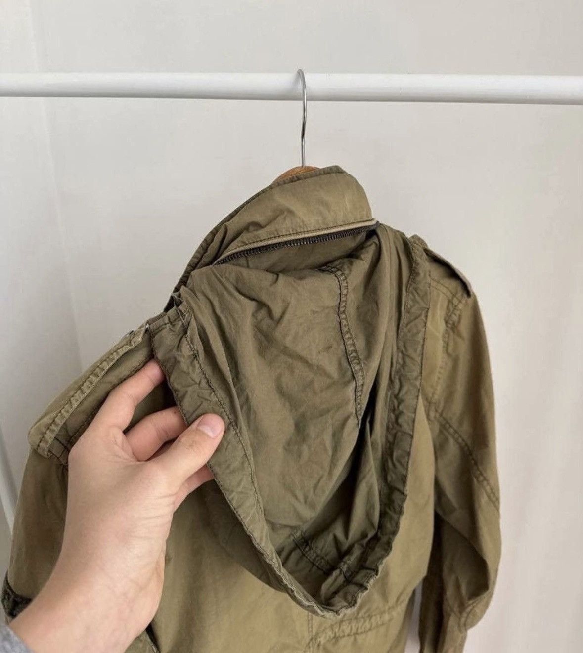 Diesel × Vintage Vintage Diesel 90s Distressed cargo multi pocket jacket Size US M / EU 48-50 / 2 - 3 Thumbnail