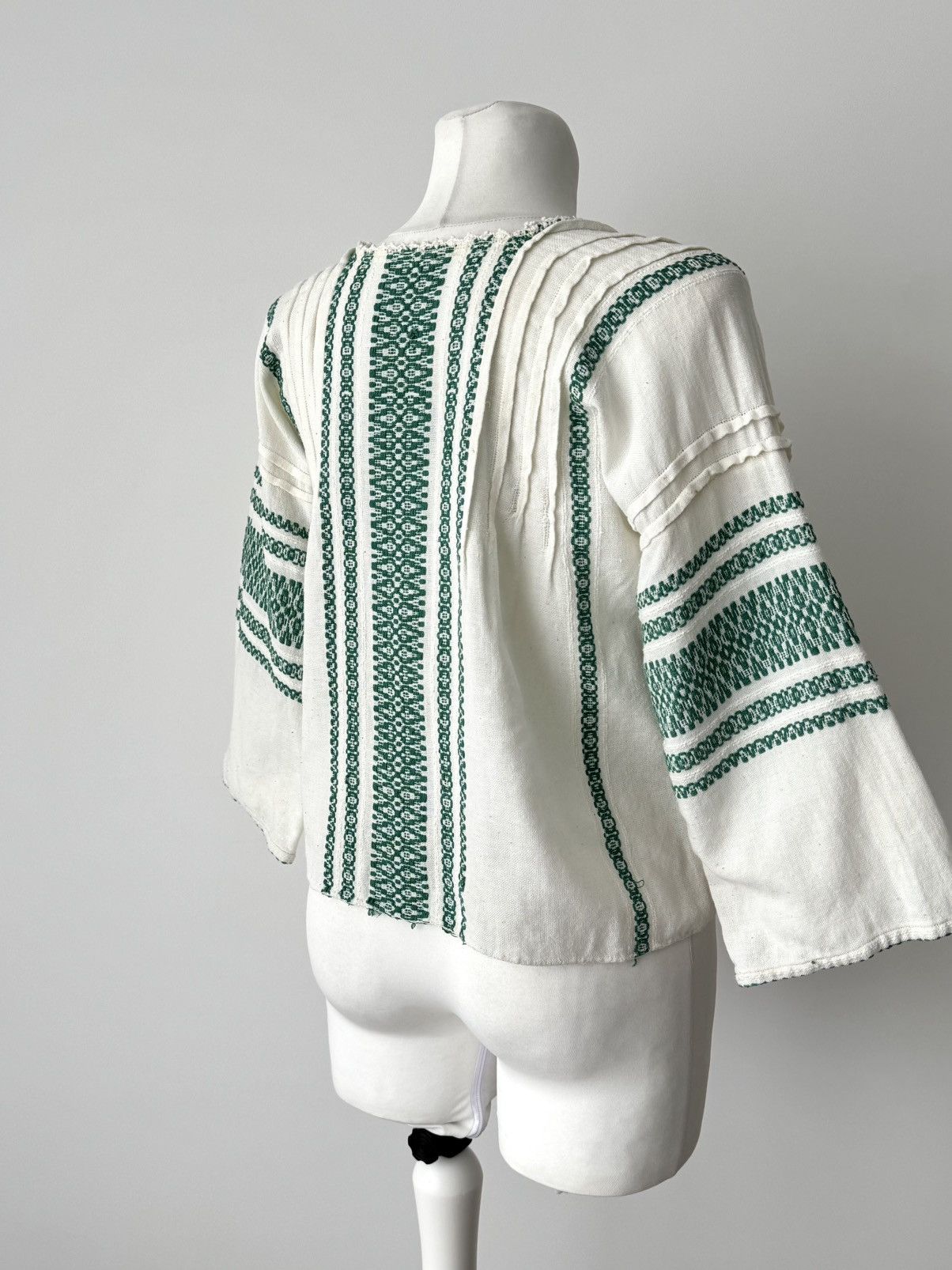Japanese Brand × Vintage Antique Ukrainian Traditional Women’s ‘Vyschyvanka’ Shirt Size M / US 6-8 / IT 42-44 - 9 Thumbnail