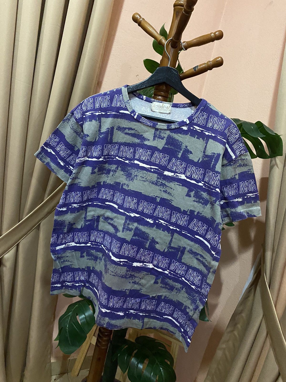 Adidas Rare 1980s Adidas Japan Purple Graphic Design by Descente Size US M / EU 48-50 / 2 - 2 Thumbnail