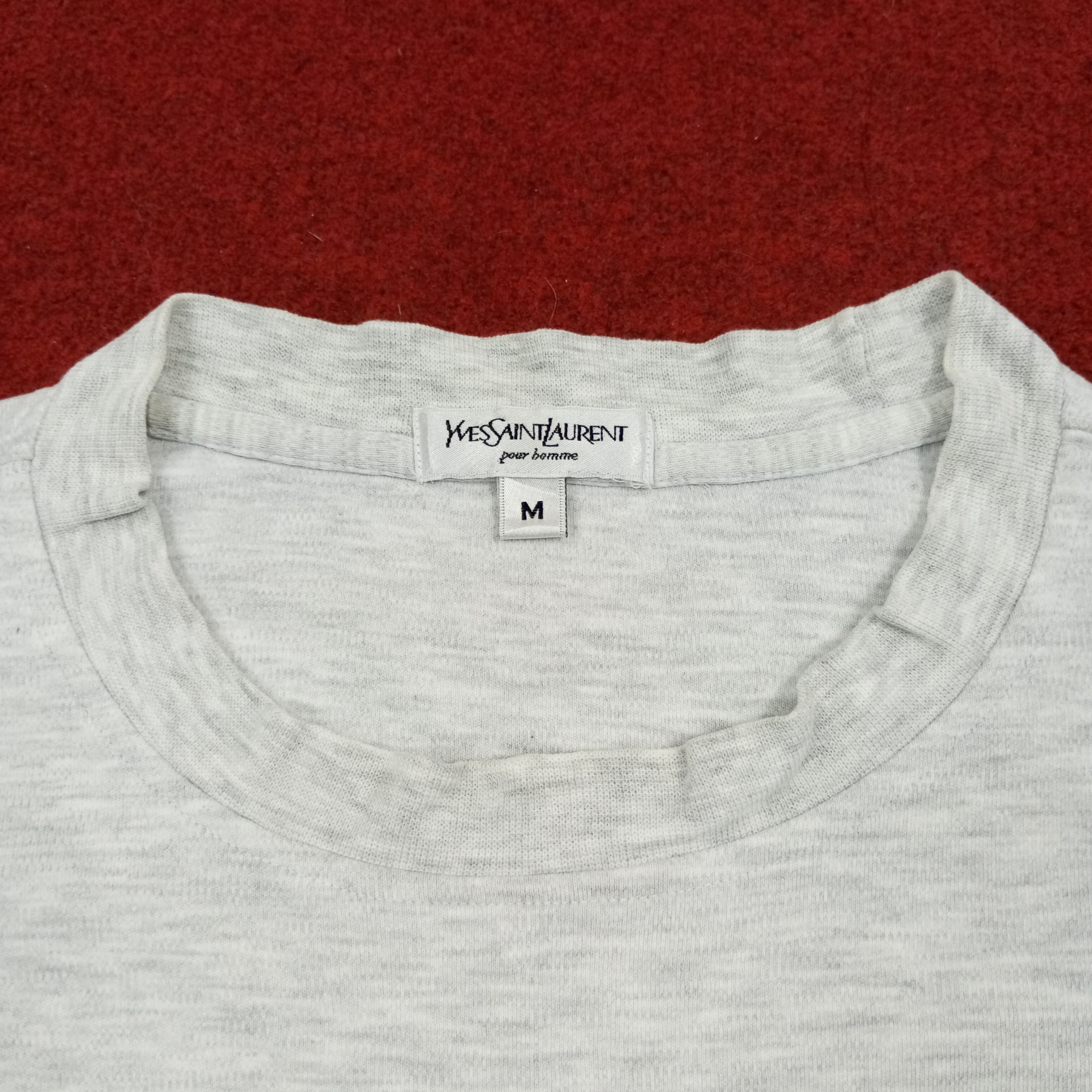 Vintage × Yves Saint Laurent Yves Saint Laurent Fashion Brand Pocket Design Tshirt Size US L / EU 52-54 / 3 - 7 Thumbnail