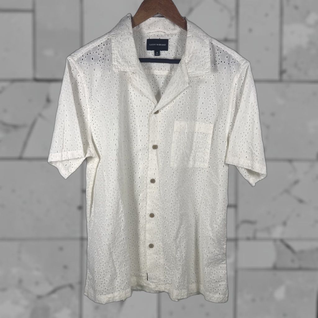 Lucky Brand VINTAGE Lucky Brand eyelet White Button Up Shirt Mens Size M Size US M / EU 48-50 / 2 - 1 Thumbnail
