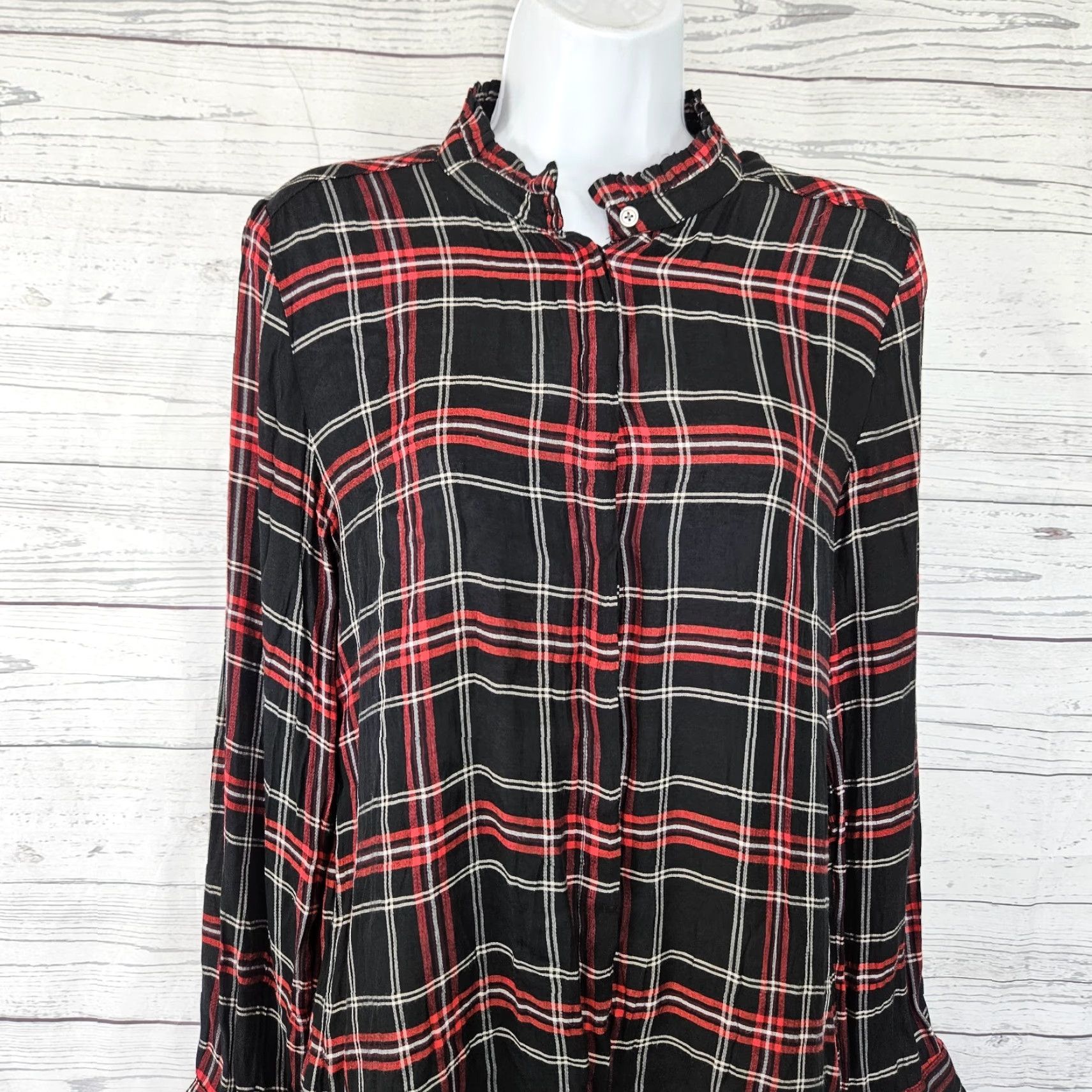 Loft LOFT Ann Taylor Womens Button-Up Shirt Plaid Red Black Rayon S Small - Classic Casual Long Sleeve Button Front Womens Size S / US 4 / IT 40 - 2 Thumbnail