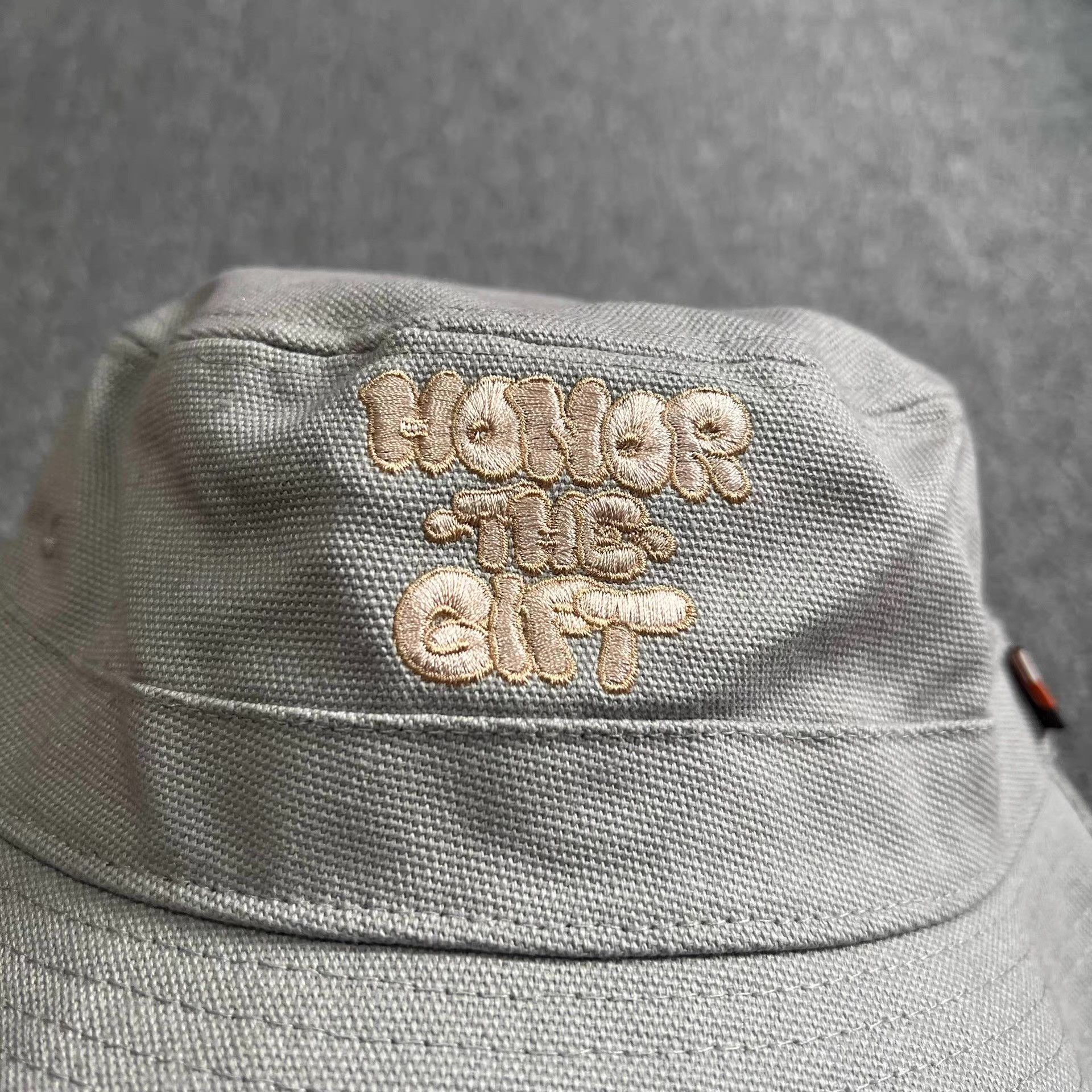 Honor the Gift Honor the gift embroidered canvas bucket hat Q7 Size 32 - 3 Thumbnail
