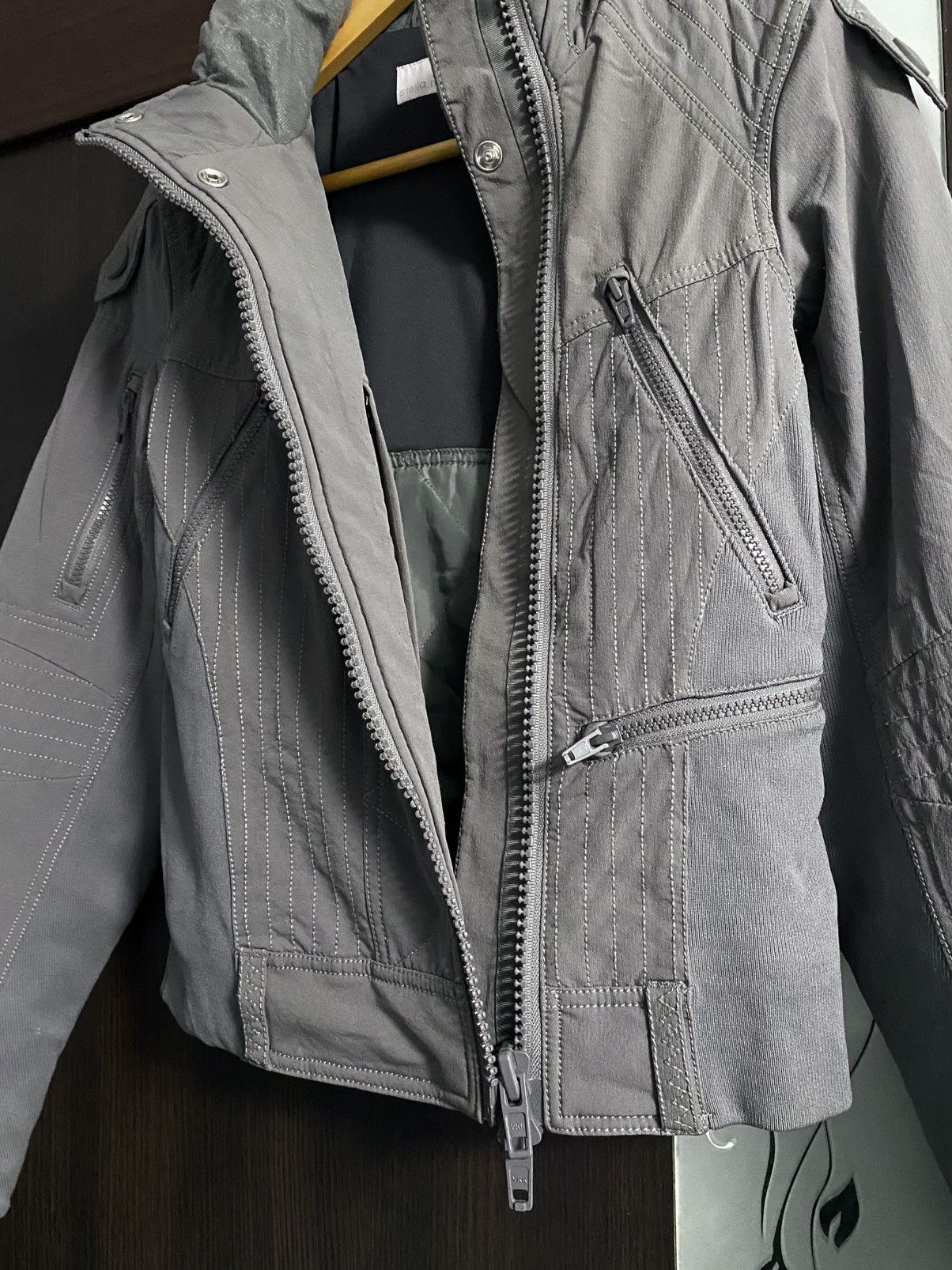 Adidas × Stella McCartney Women’s AW‘08 Asymmetric Multipocket Primaloft Biker Jacket Size XXS / US 00 / IT 34 - 16 Thumbnail