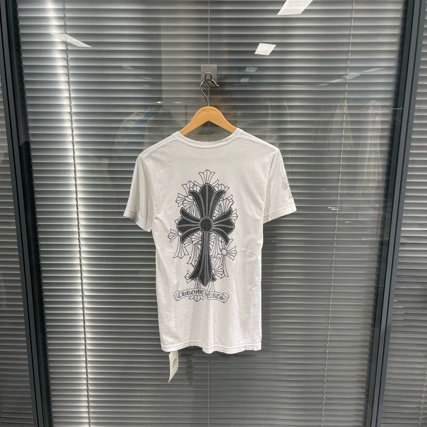 Chrome Hearts Chrome Hearts Phantom Tomb Cross S T-shirt Size US S / EU 44-46 / 1 - 2 Thumbnail