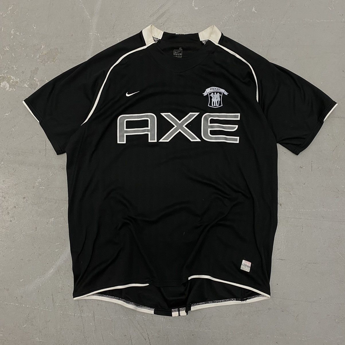 Japanese Brand × Nike × Vintage Vtg Y2K Team Nike Axe Bodyspray Promo Jersey Bloke Size US XL / EU 56 / 4 - 1 Thumbnail