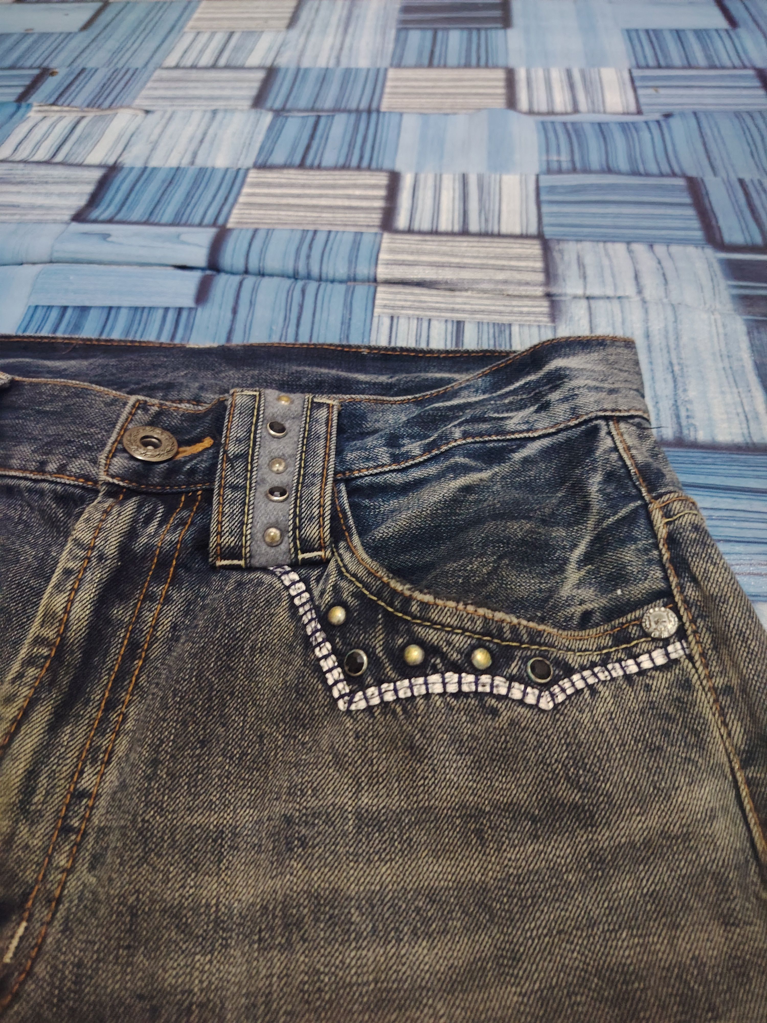 Tornado Mart Japanese Oririn Buckle Back Flared Jeans Distressed Denim Size US 31 - 3 Thumbnail