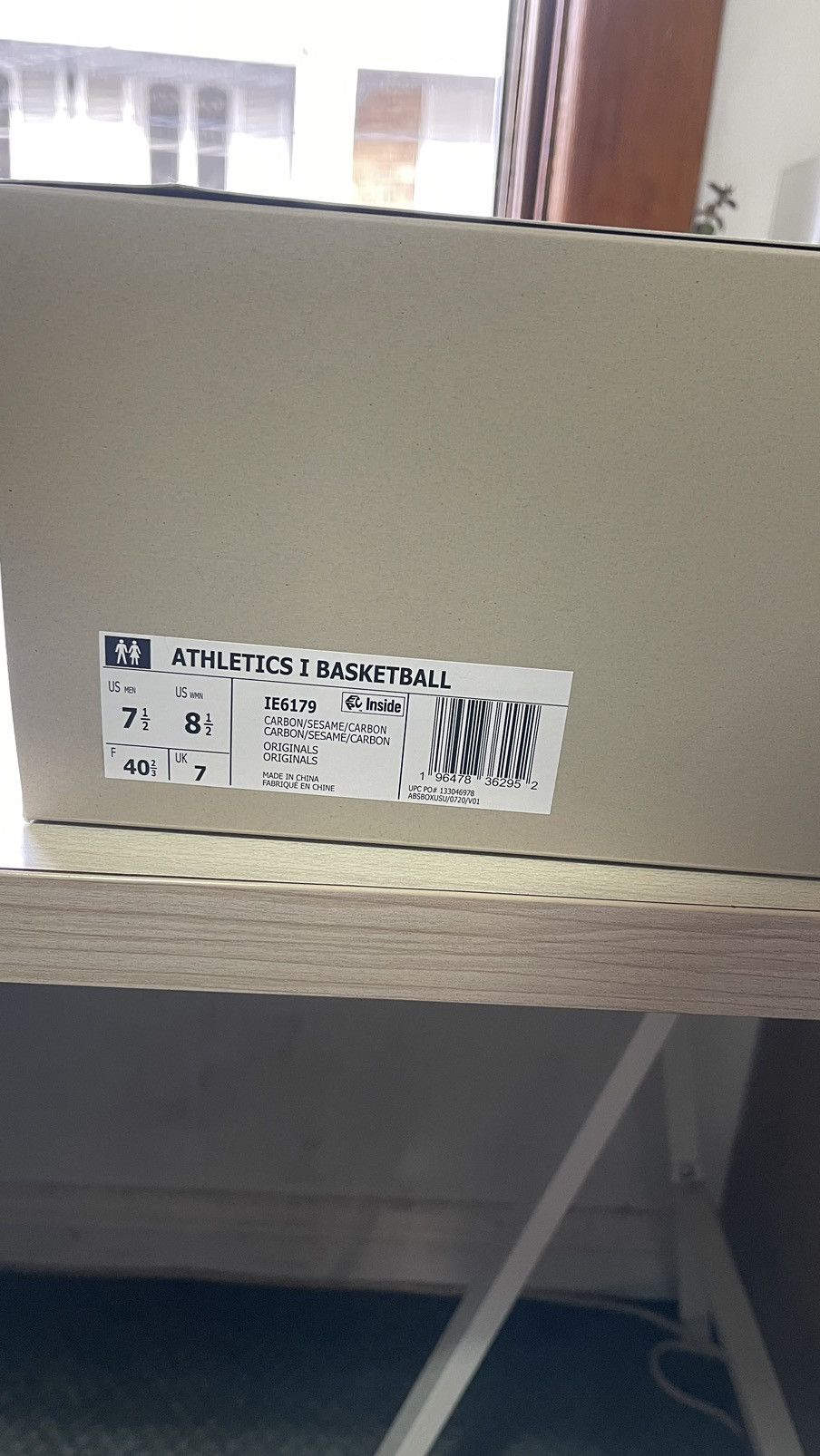 Adidas × Fear of God Fear of God Athletics Basketball 1 Black/Sesame Size US7.5M Size US 7.5 / EU 40-41 - 2 Thumbnail