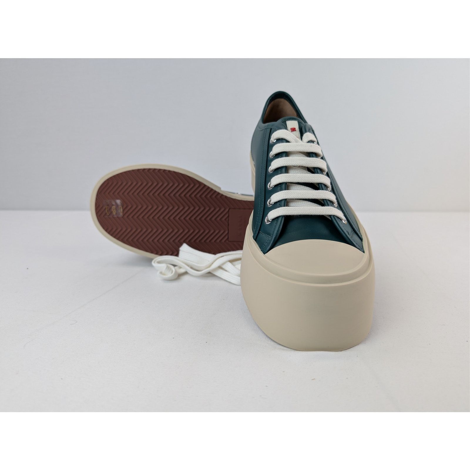 Marni o1rshd1 Pablo low-top sneakers in green and beige Size US 9 / EU 42 - 14 Thumbnail