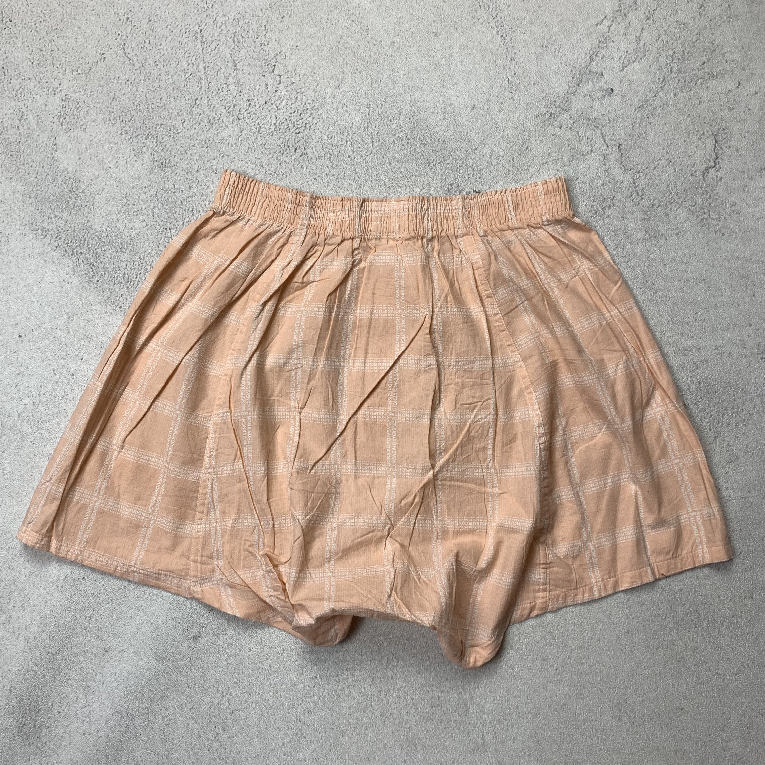 Givenchy Givenchy Boxer Short Pants Underwear Size US 32 / EU 48 - 2 Thumbnail