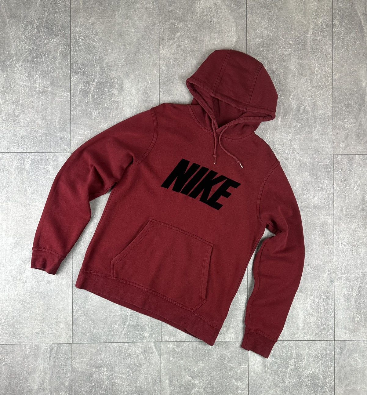 Nike Mens Nike Overprint Logo Burgundy Velour Hoodie Size US M / EU 48-50 / 2 - 1 Thumbnail