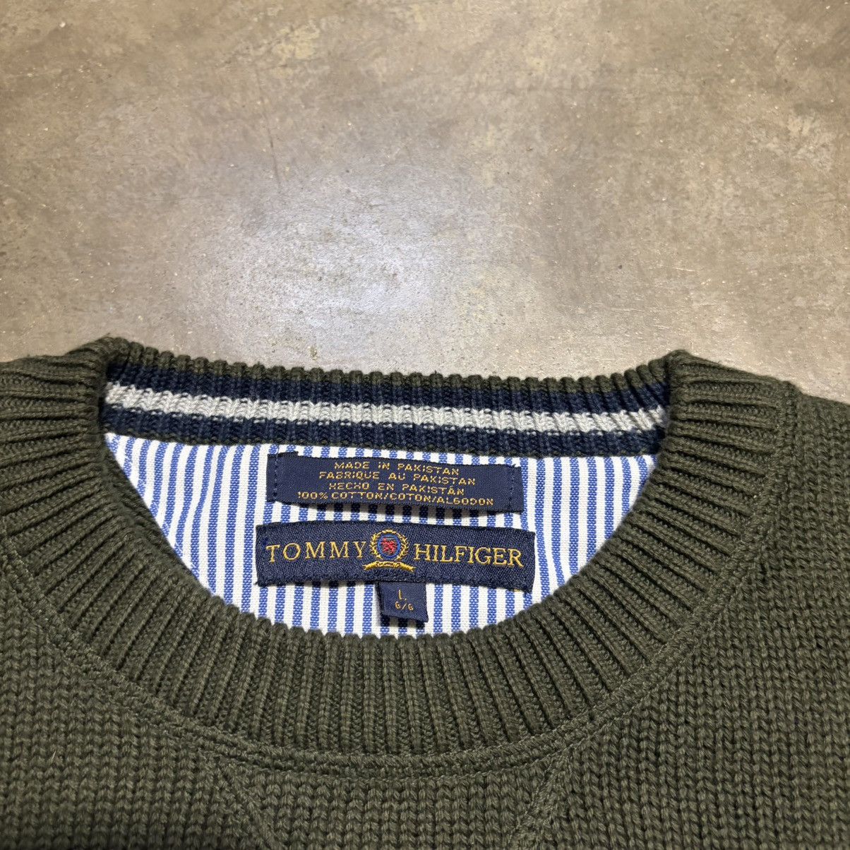 Tommy Hilfiger Vintage Tommy Hilfiger Sweater Crest Logo Knit Crewneck 90s Size US L / EU 52-54 / 3 - 9 Thumbnail