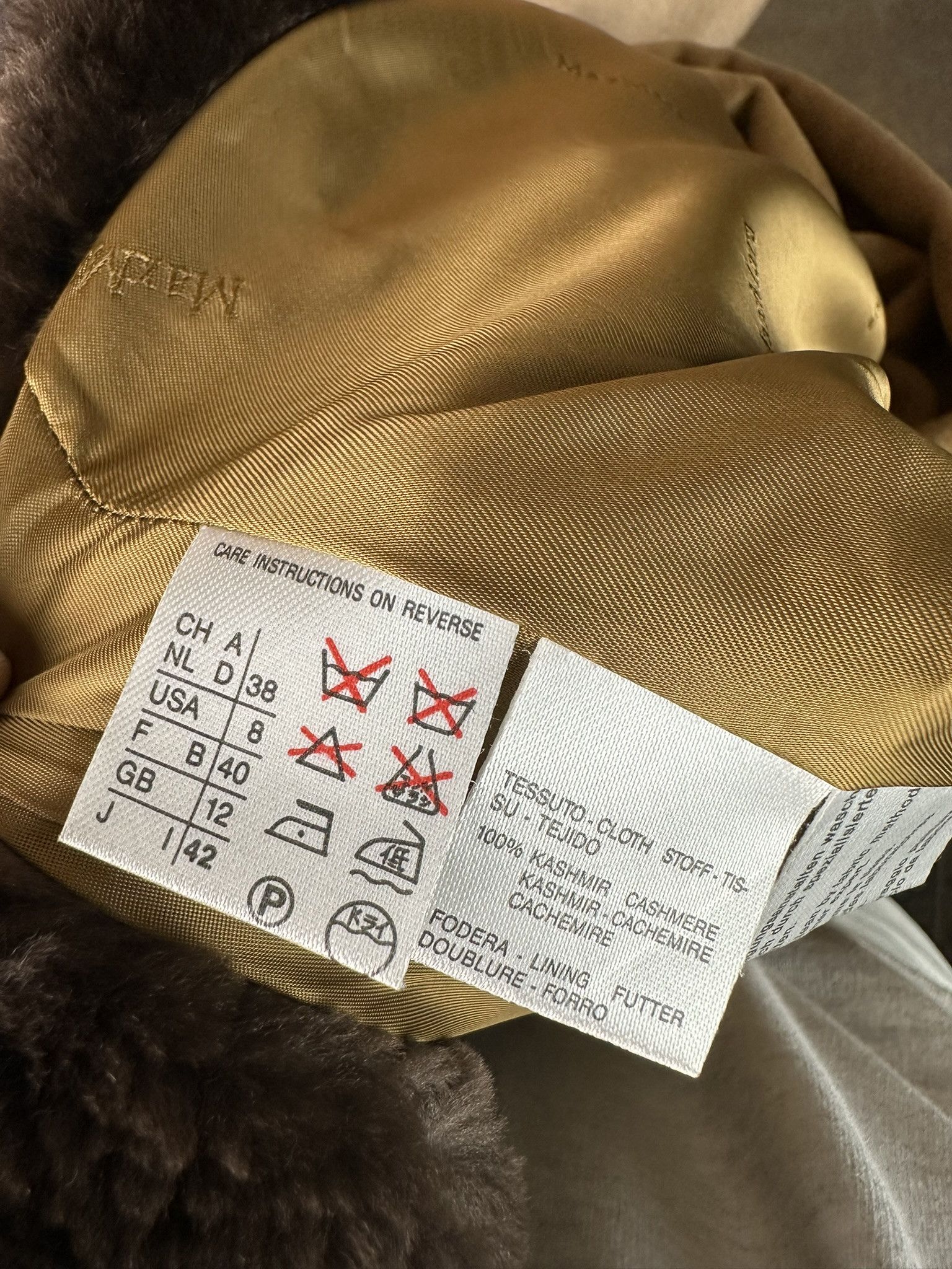 Max Mara Vintage Max Mara 100% Cashmere Double Breasted Fur Coat Size M / US 6-8 / IT 42-44 - 10 Thumbnail