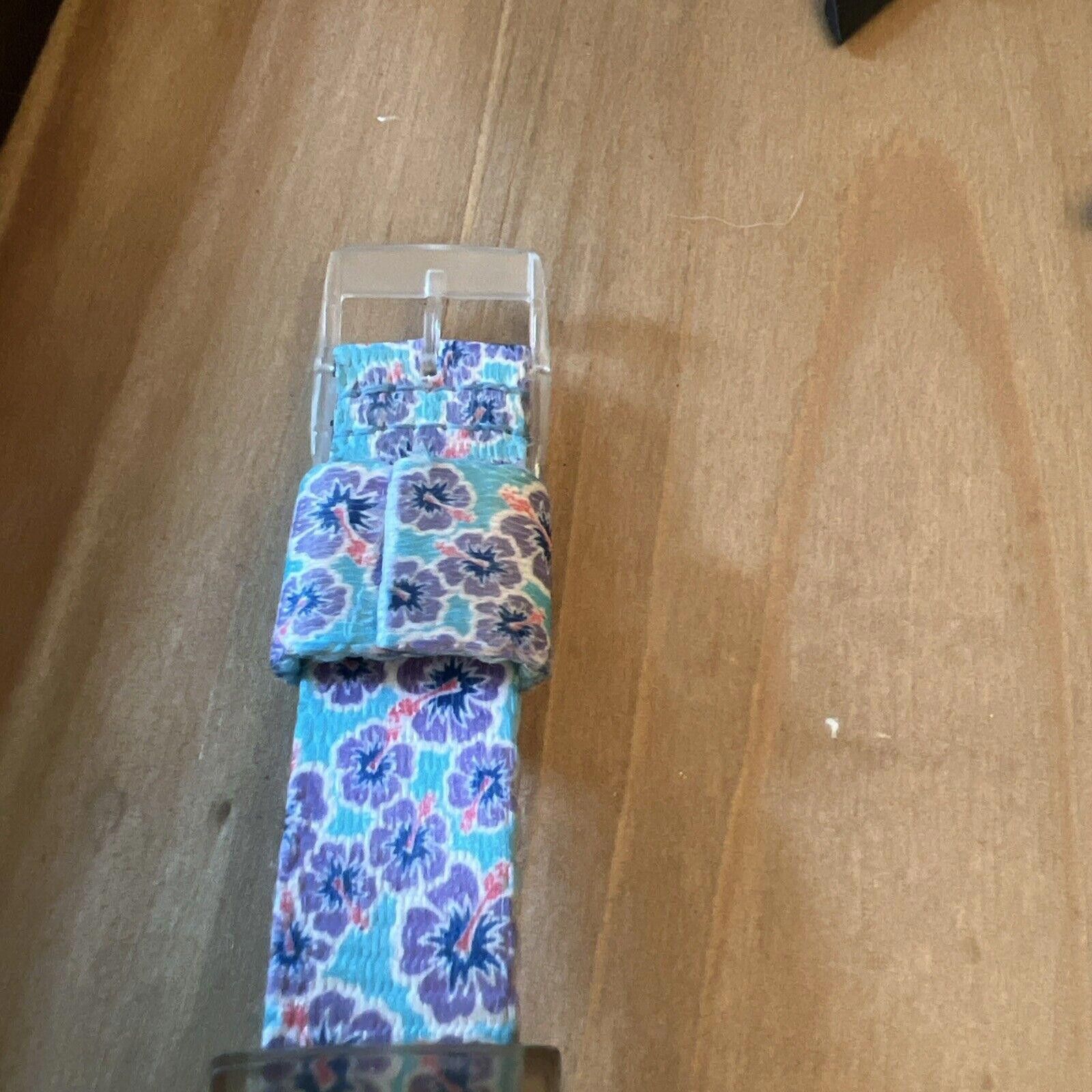Other Roxy Model Rxd101 Watch Hibiscus Band New Battery Size ONE SIZE - 9 Thumbnail