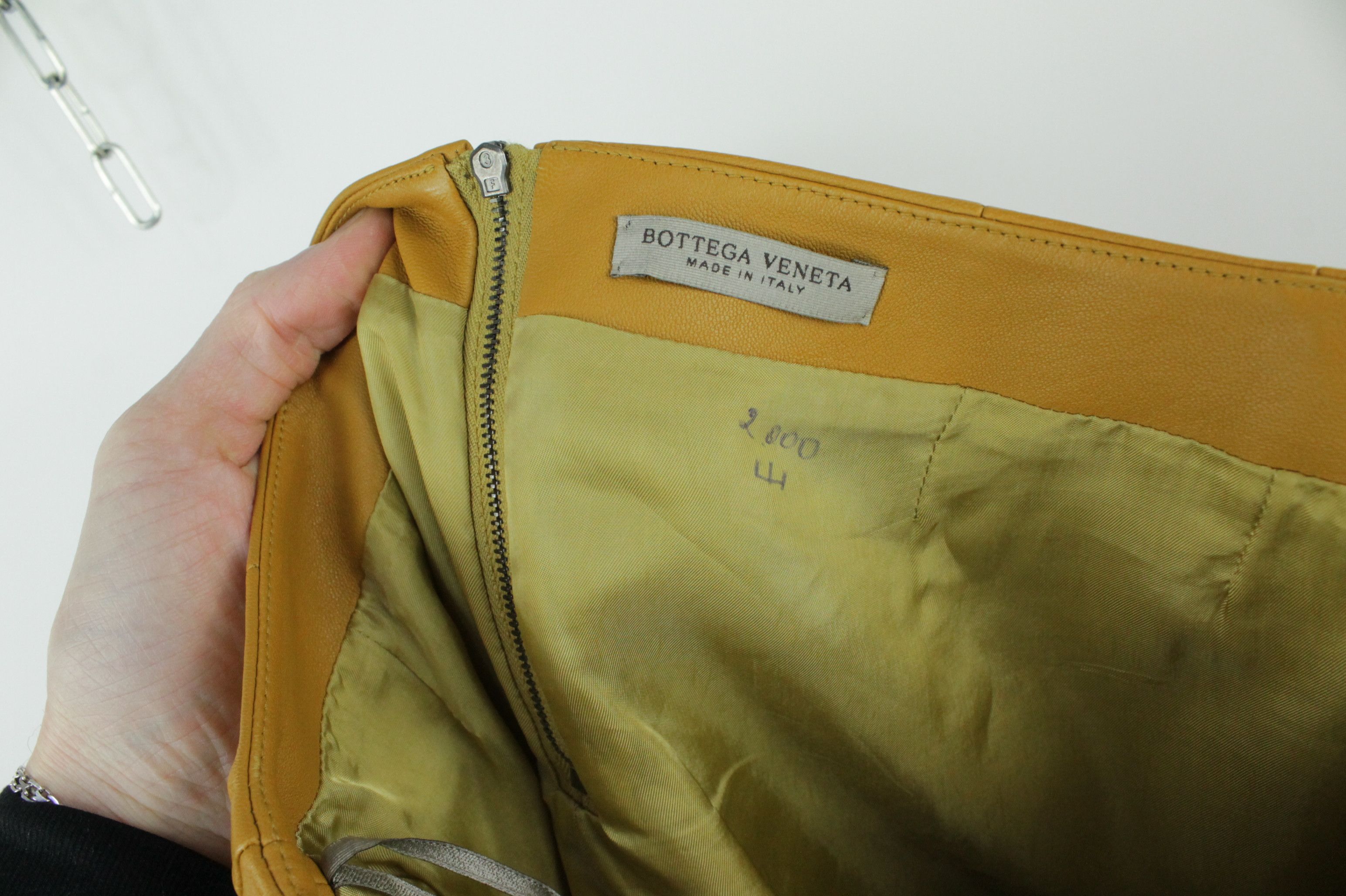 Bottega Veneta Bottega Veneta Dark Orange Leather Slim Straight Pants Size 27" / US 4 / IT 40 - 7 Thumbnail
