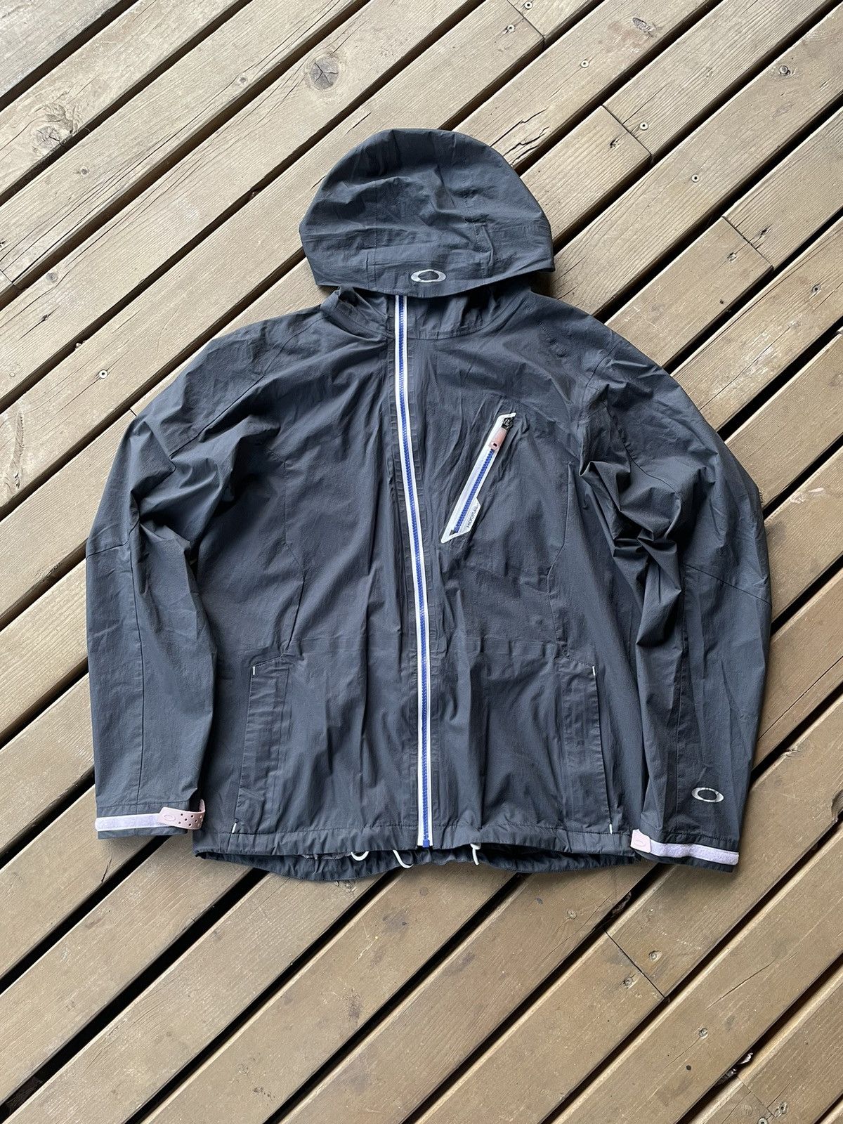 image of Arcteryx x Oakley Sampe2013 Oakley Light Hydrofuse Jacket in Blue, Men's (Size Large)