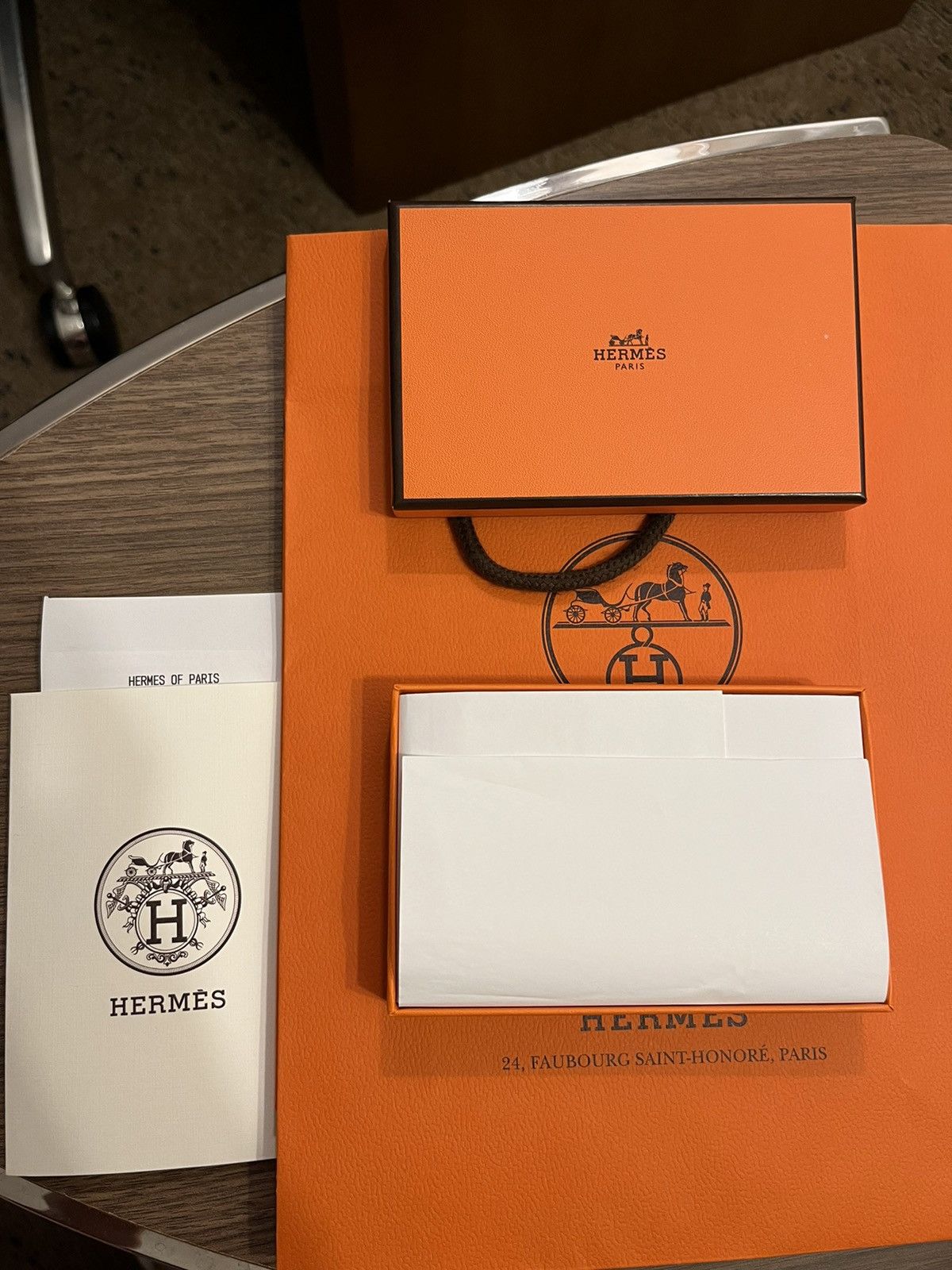Hermes Super Rare Chèvre Mysore Hermes Calvi Wallet Mushroom Size ONE SIZE - 18 Thumbnail
