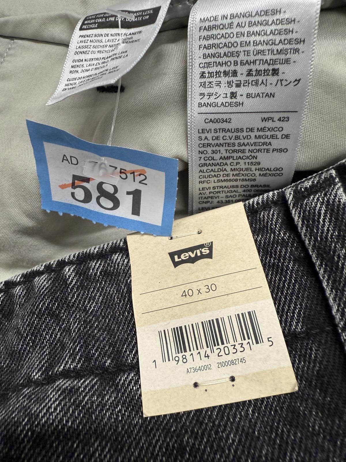 Levi's Levi's Black Cargo Denim Jeans Size 40x30 Size US 40 / EU 56 - 2 Thumbnail