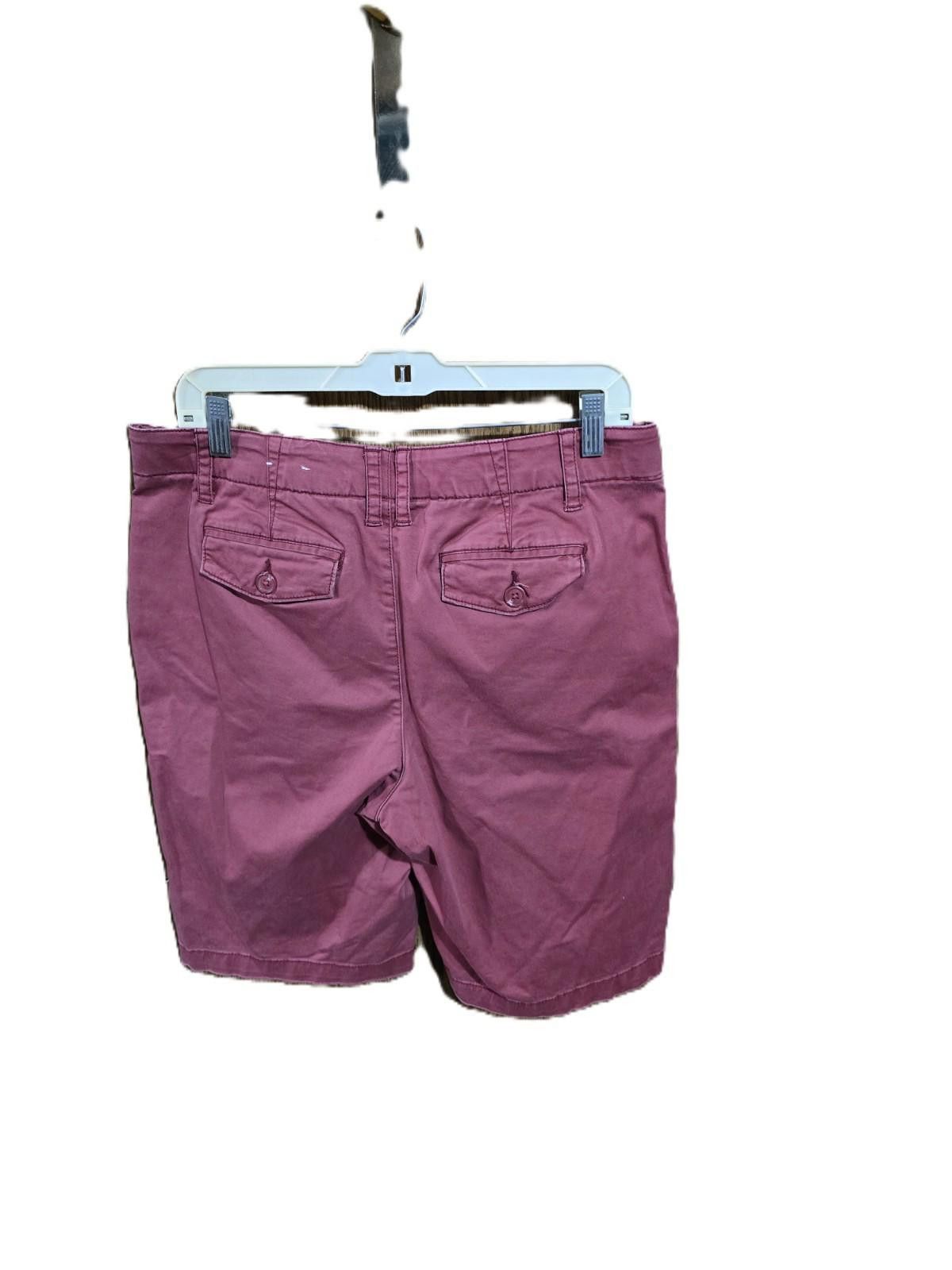 St. Johns Bay St. John's Bay Maroon Shorts Size 34" / US 12 / IT 48 - 2 Thumbnail