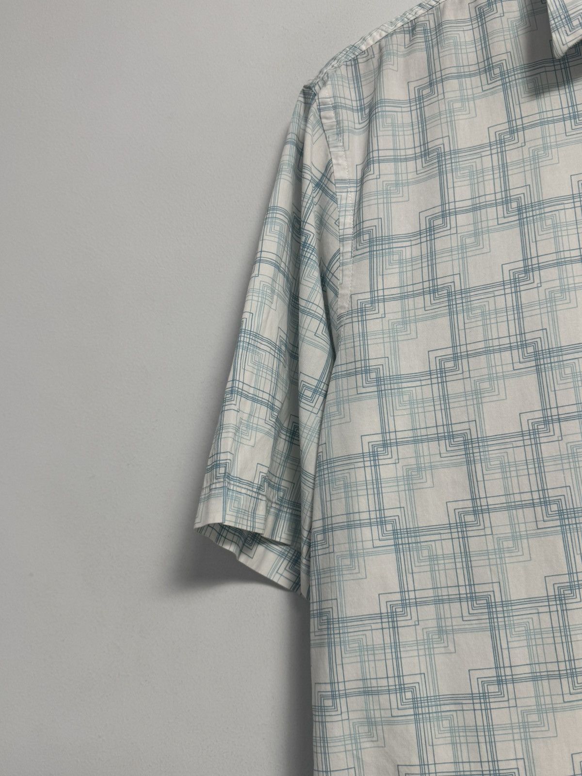 Yves Saint Laurent Yves Saint Laurent Button Up T-Shirt Luxury Size US M / EU 48-50 / 2 - 8 Thumbnail