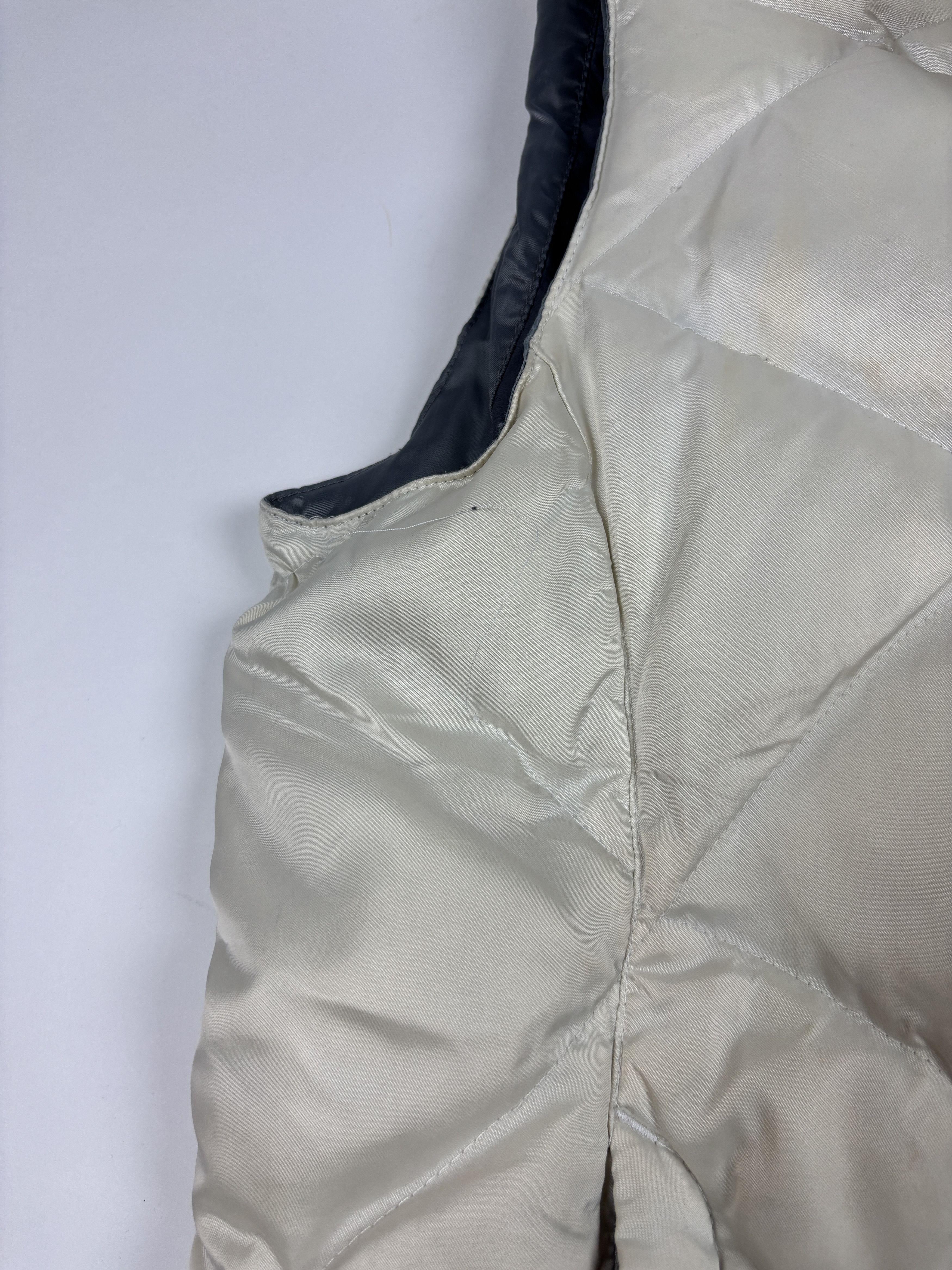 The North Face The North Face 550 Womens Cream Puffer Vest Size L / US 10 / IT 46 - 4 Thumbnail