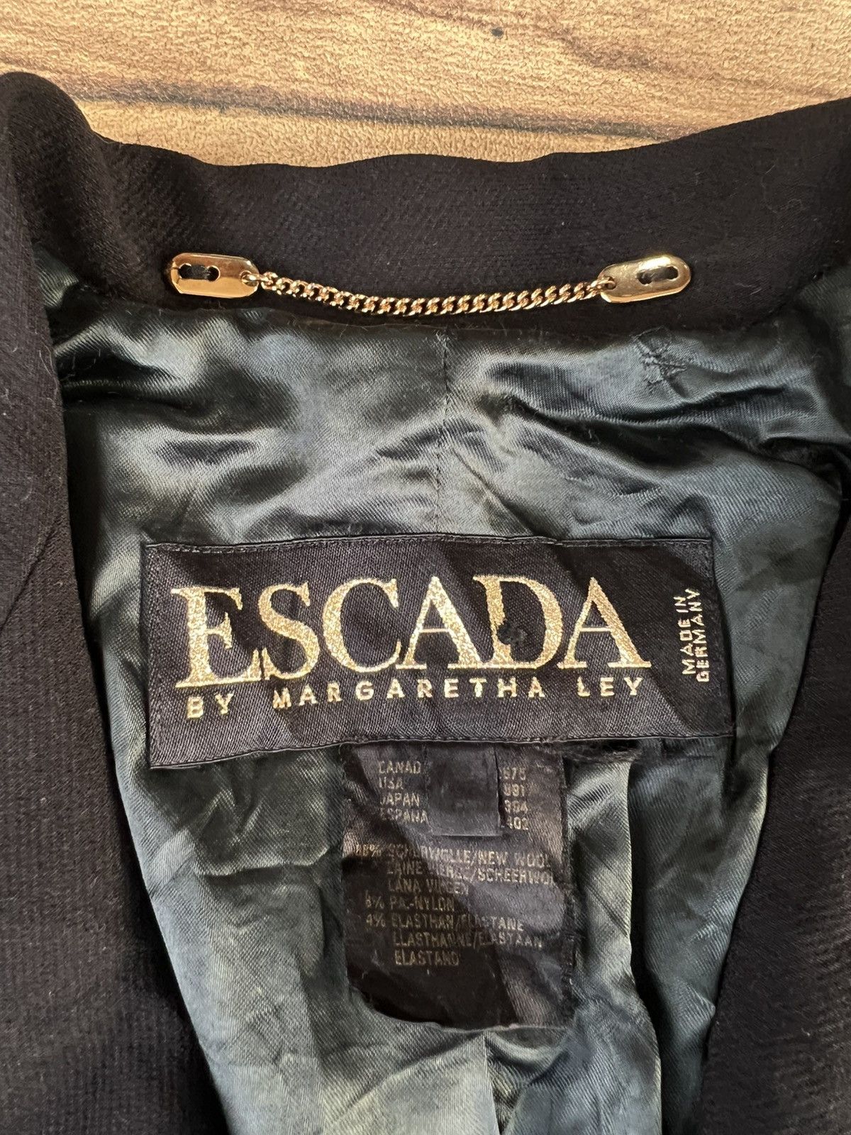 Escada Escada by margaretha ley blazer made in germany Size S / US 4 / IT 40 - 3 Thumbnail