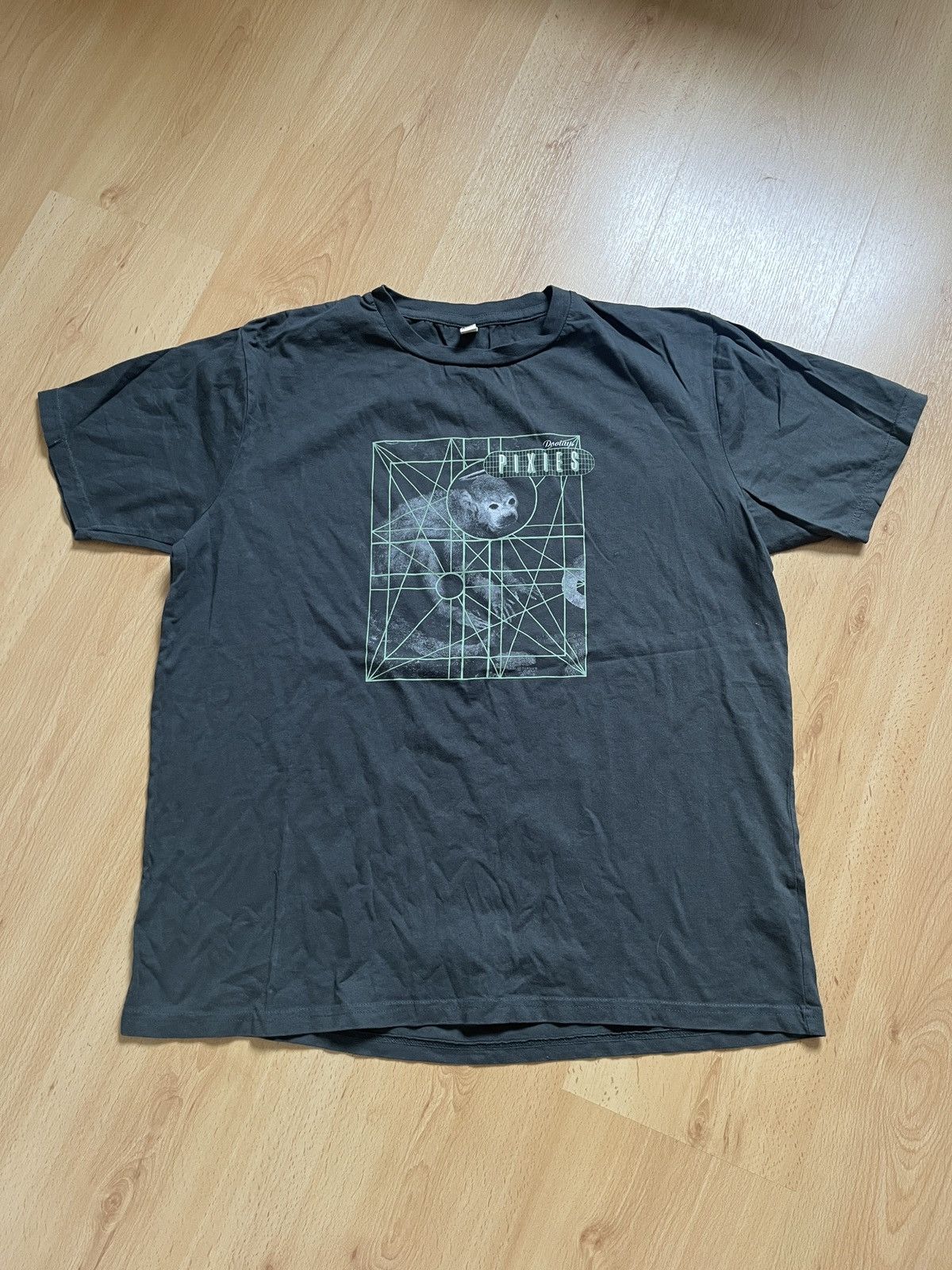 Band Tees The Pixies 2022 tour tee Size US L / EU 52-54 / 3 - 1 Thumbnail