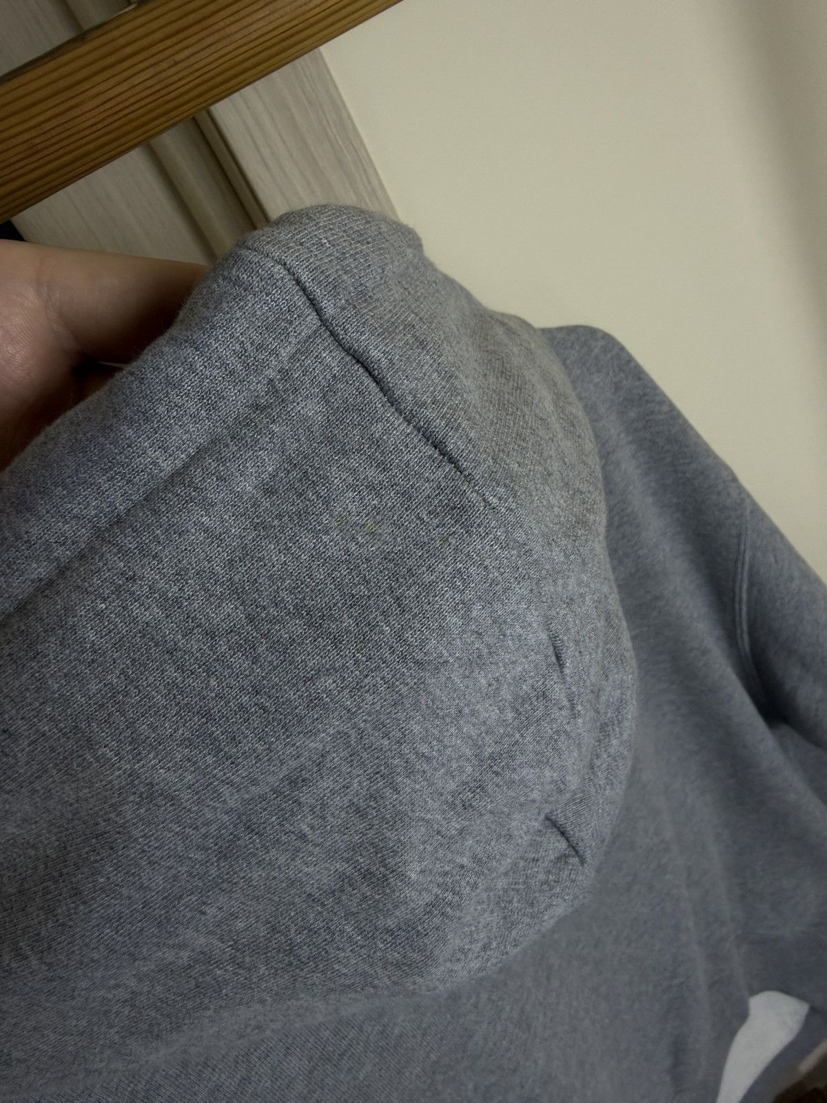 Balenciaga Balenciaga grey croped minimalist logo BB oversized hoodie Size XS / US 0-2 / IT 36-38 - 14 Thumbnail