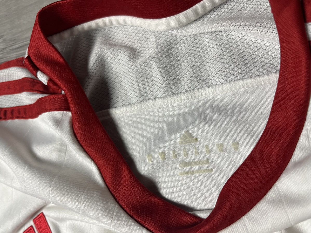 Adidas Remera River Plate Adidas Entrenamiento 2019/20 size M Size US M / EU 48-50 / 2 - 4 Thumbnail