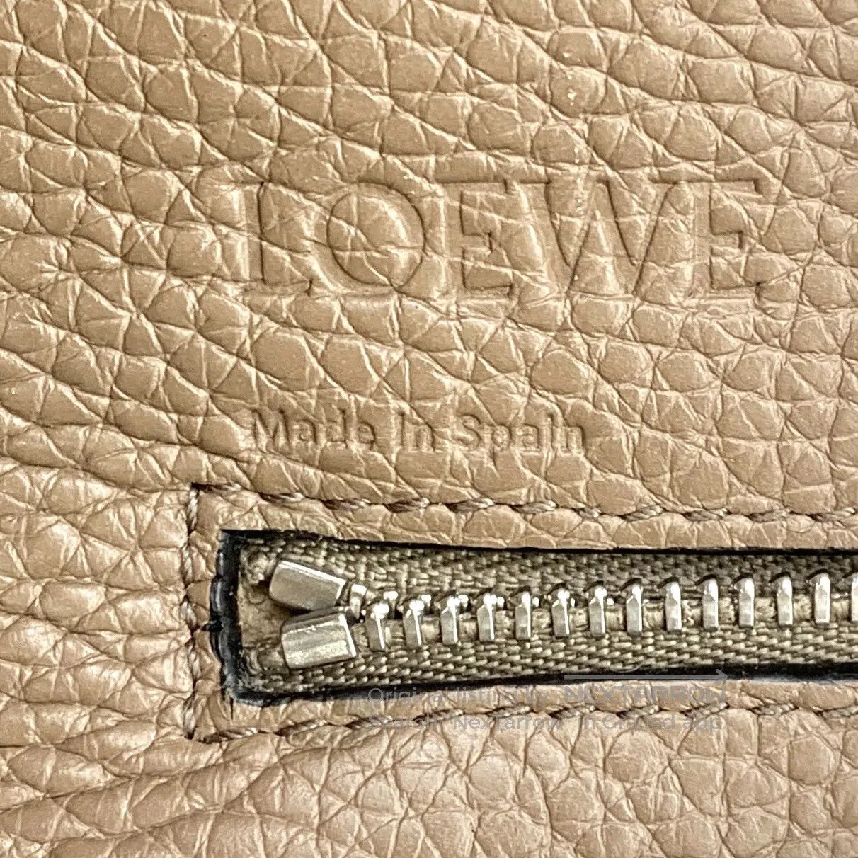 Loewe Loewe Brown logo embossed postman bag crossbody bag| Size ONE SIZE - 7 Thumbnail