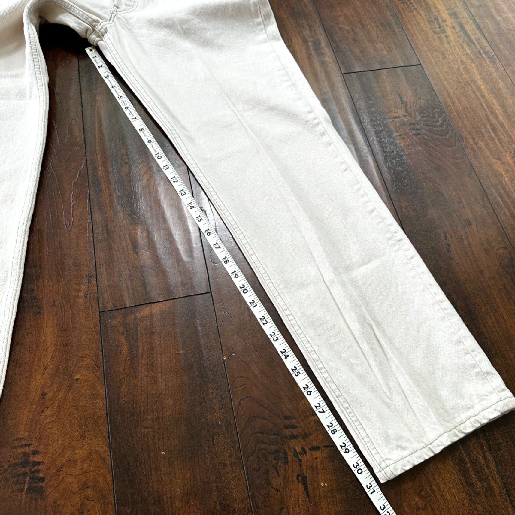 Levi's VINTAGE Levi's 501 Jeans Straight Men 36x32 White Denim Cotton Button Fly 90s USA Tag XX Act 32x31 Size US 36 / EU 52 - 5 Thumbnail