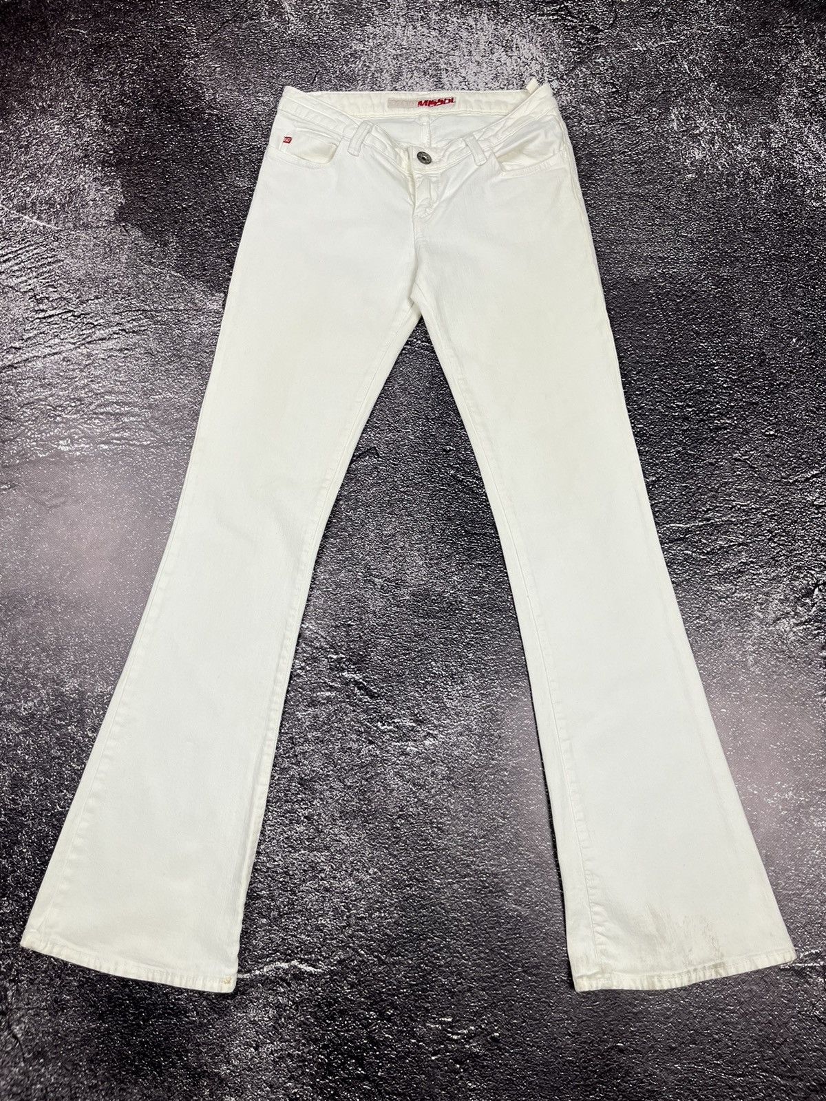Miss Sixty Y2K Miss Sixty Flare Low Rise Denim Pants Made in Italy Size 28" / US 6 / IT 42 - 4 Thumbnail