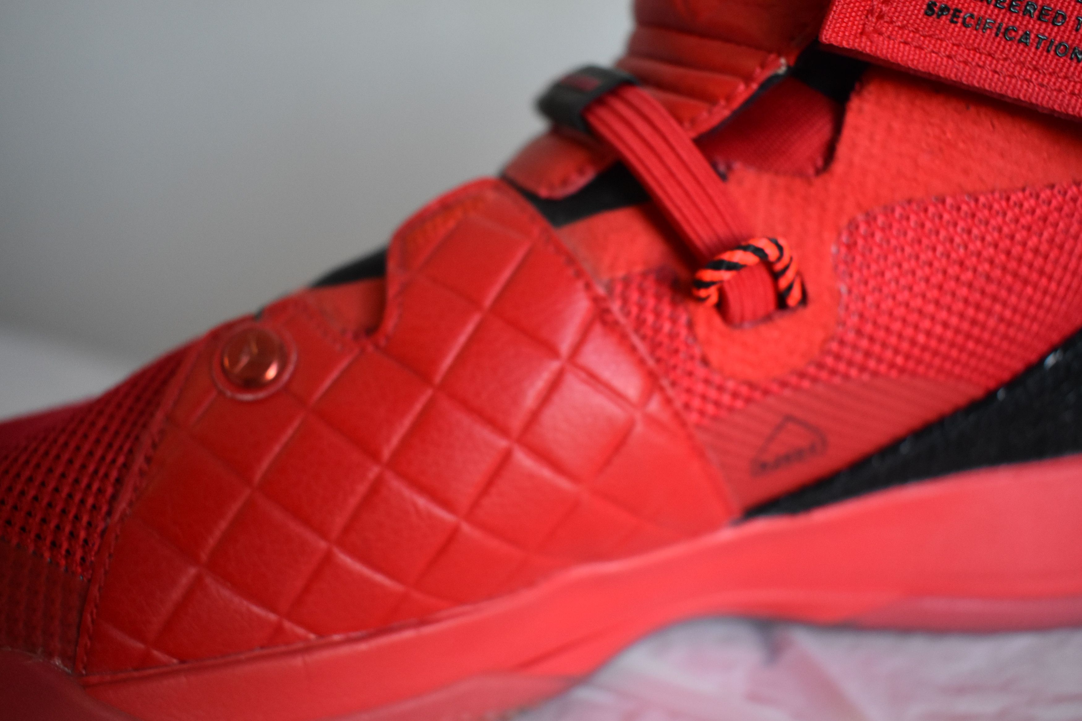 Jordan Brand Air Jordan 33 'University Red' Size US 10.5 / EU 43-44 - 9 Thumbnail