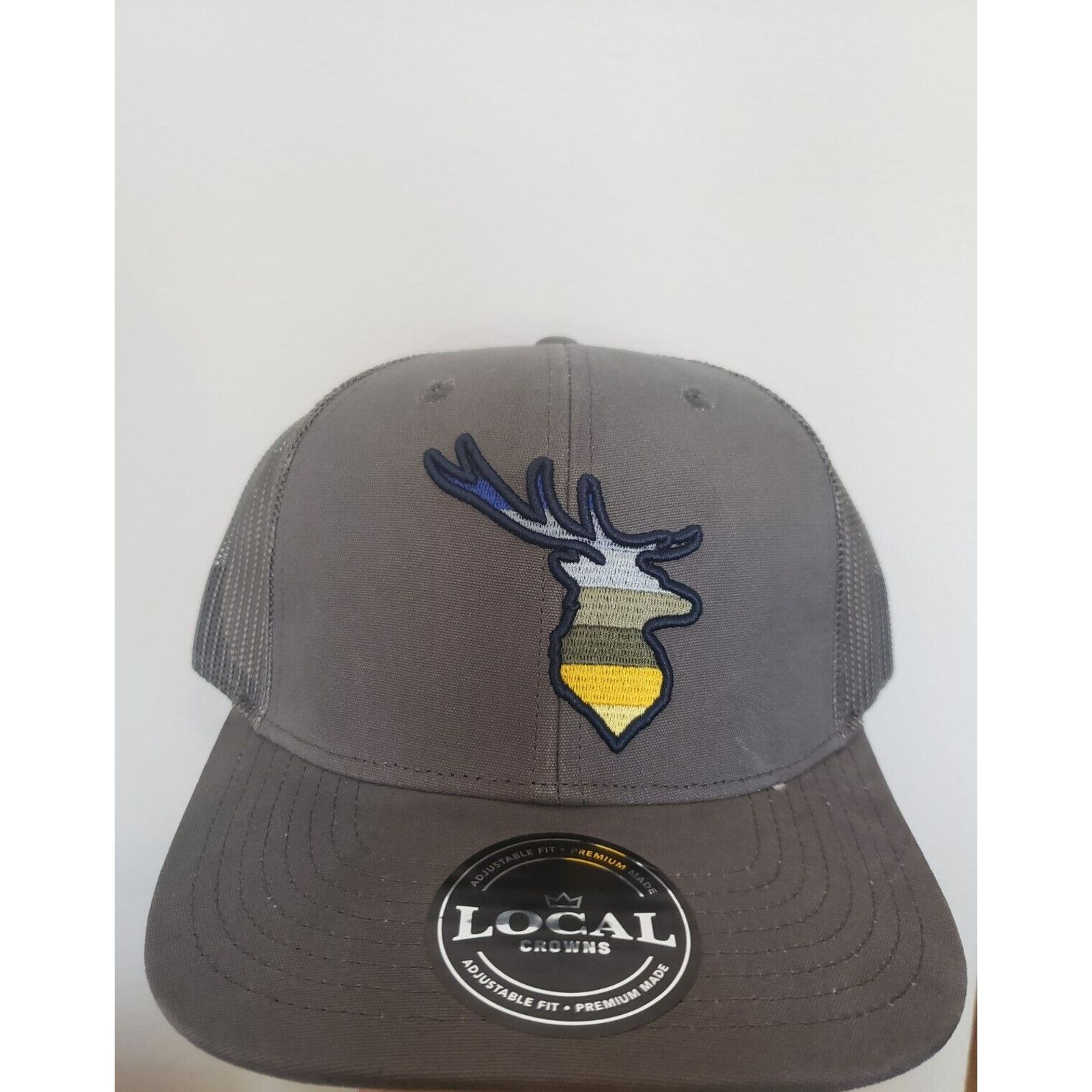 Other Local Crowns Cap Deer Animal Wavy Mesh Trucker Snapback Gray Size ONE SIZE - 1 Thumbnail