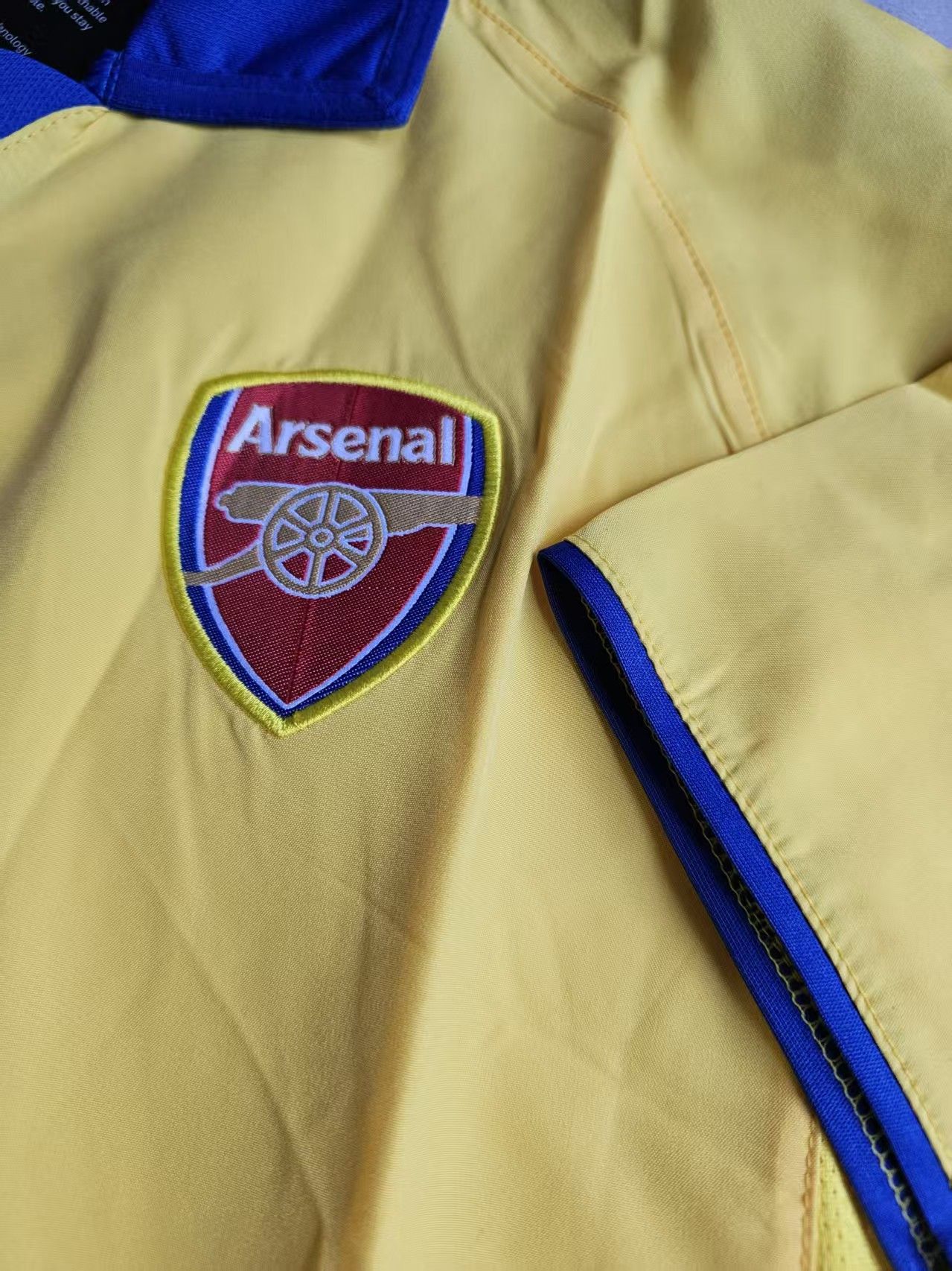 Other 2003 2005 Arsenal Jersey Away Yellow Size US XXL / EU 58 / 5 - 4 Thumbnail