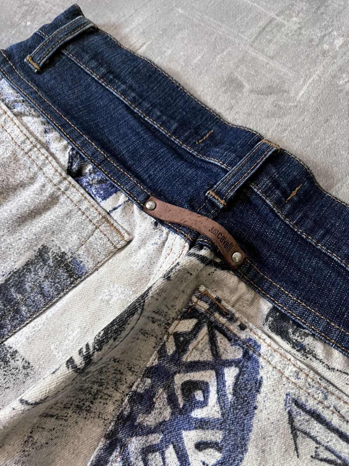 Just Cavalli Just Cavalli Napoleon Print flared jeans 2000s Size 28" / US 6 / IT 42 - 18 Thumbnail