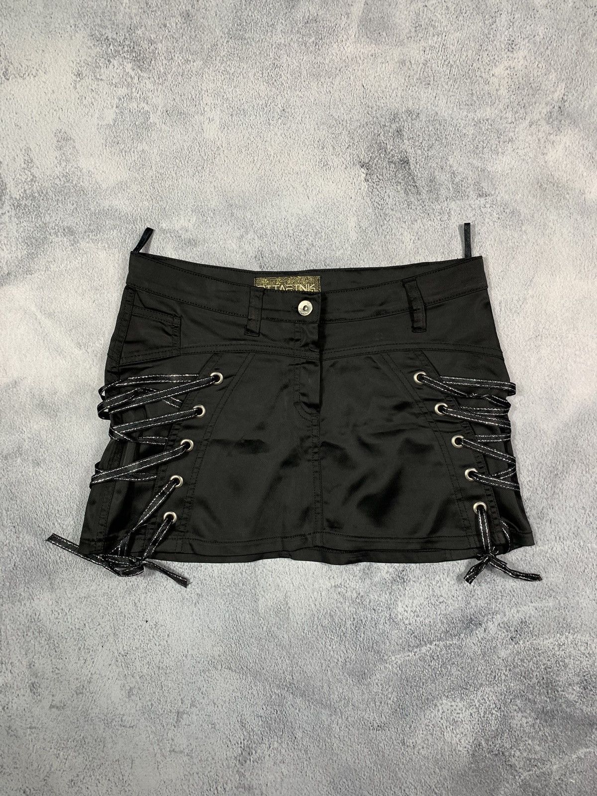 Vintage Vintage Y2K Avant Garde bondage mini skirt opium streetwear Size 30" / US 8 / IT 44 - 2 Thumbnail