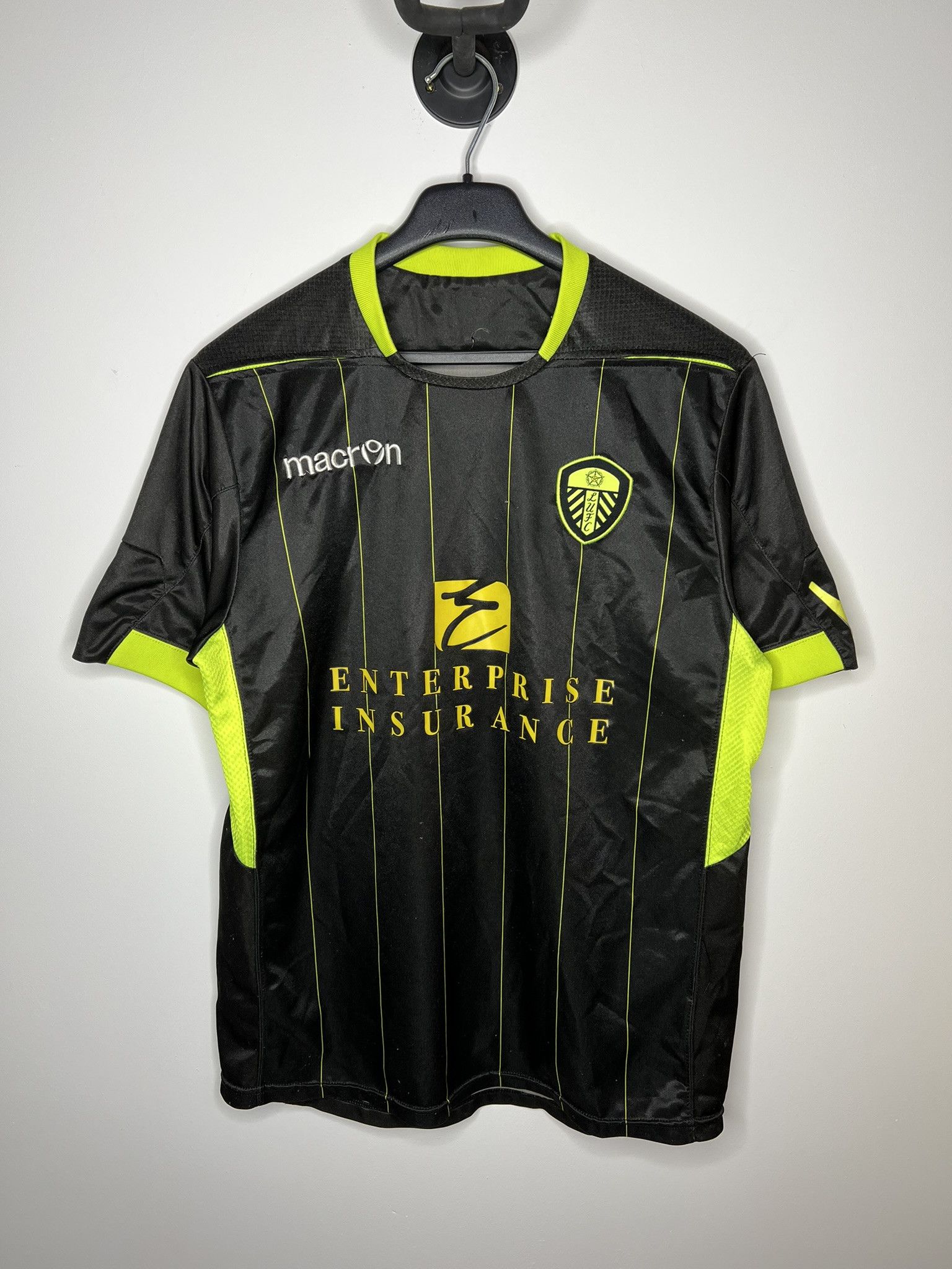 Macron LEEDS UNITED 2011 2012 AWAY FOOTBALL SHIRT SOCCER JERSEY Size US M / EU 48-50 / 2 - 1 Thumbnail