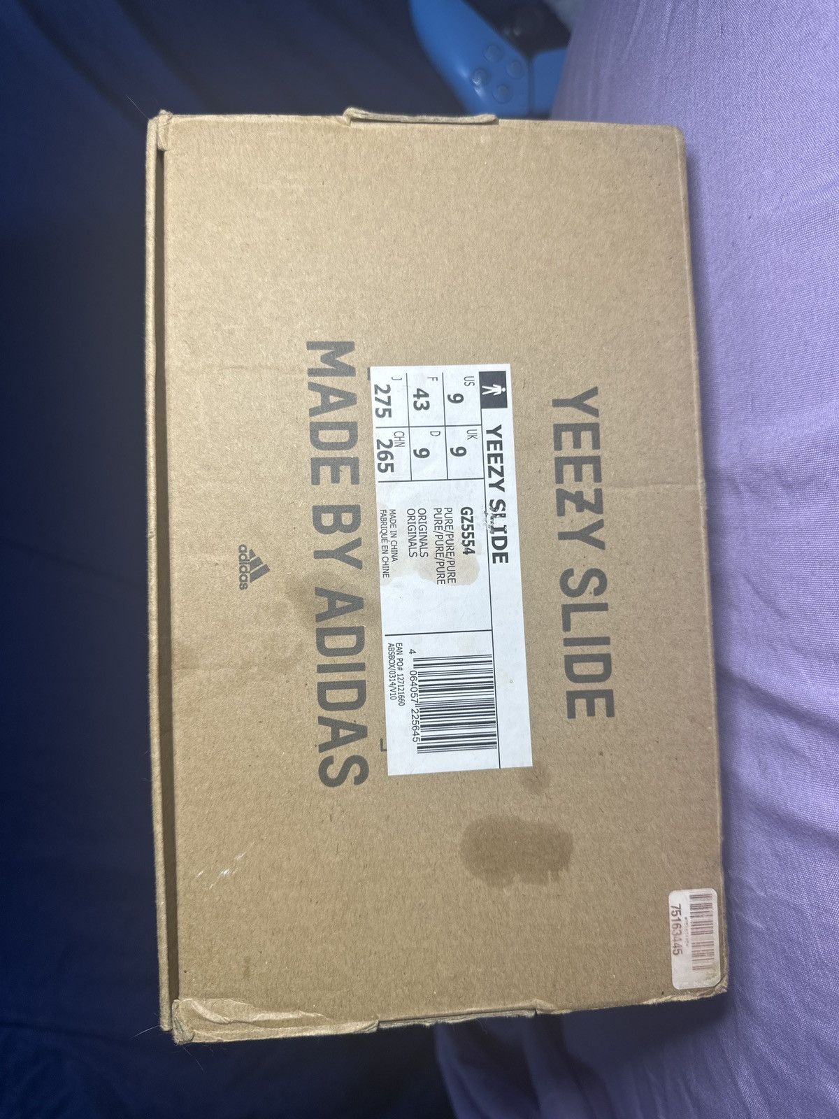 Yeezy Yeezy slides Size US 9 / EU 42 - 1 Thumbnail
