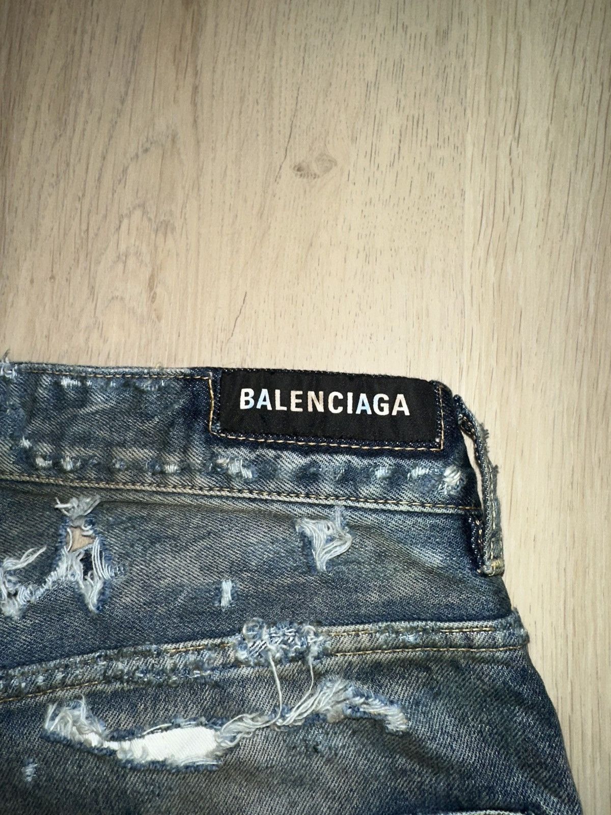 Balenciaga Balenciaga Super Destroyed Baggy Pants Size US 30 / EU 46 - 4 Thumbnail