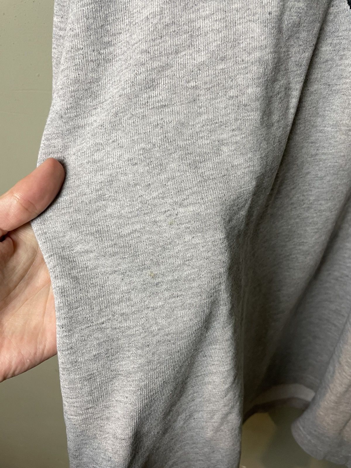 Nike Vintage Nike Mini Swoosh Long Sleeve Embroidered Logo Size US L / EU 52-54 / 3 - 3 Thumbnail