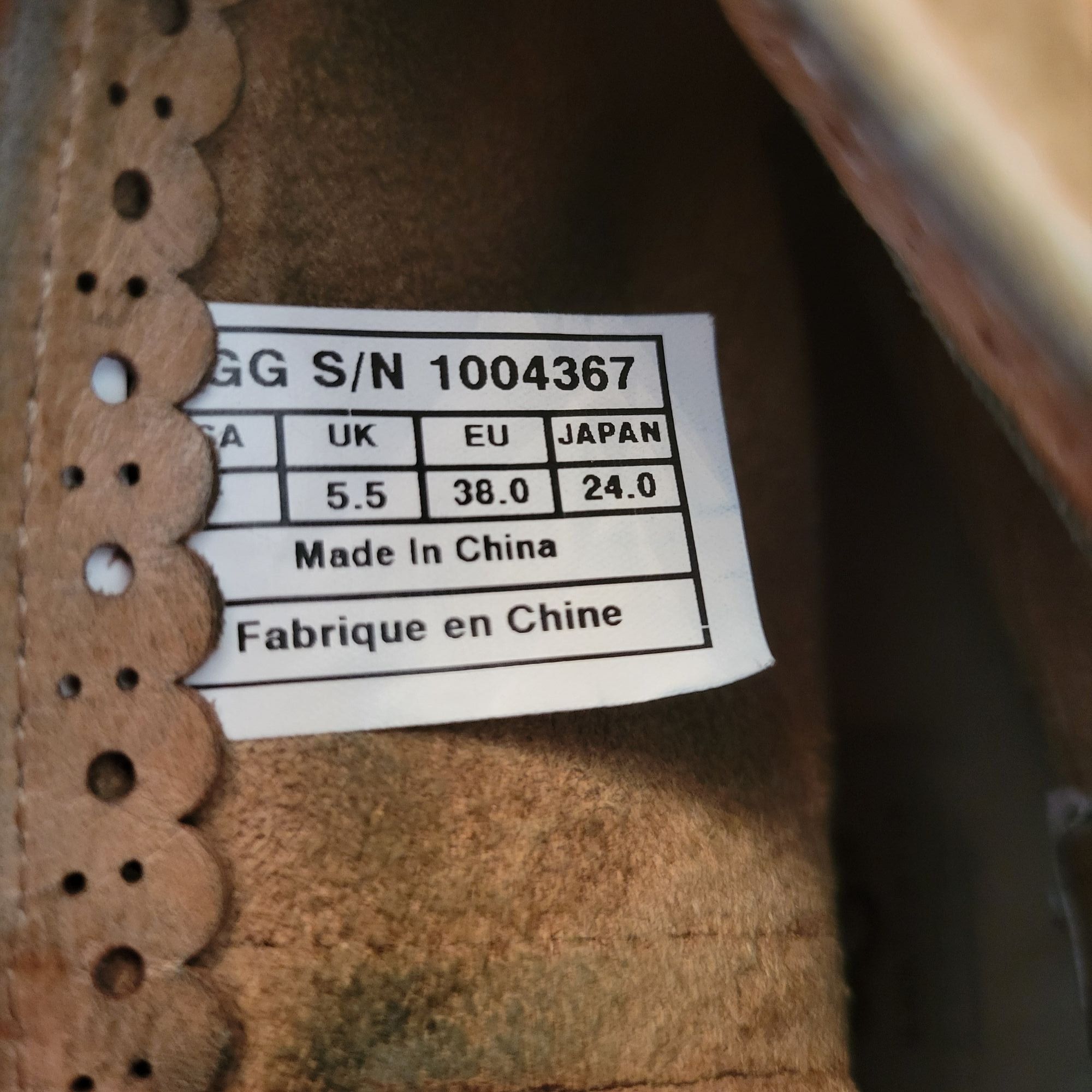 Ugg UGG Suede Leather Ankle Boots 7 Sheepskin Insole 1004367 DAR Size US 7 / IT 37 - 6 Thumbnail