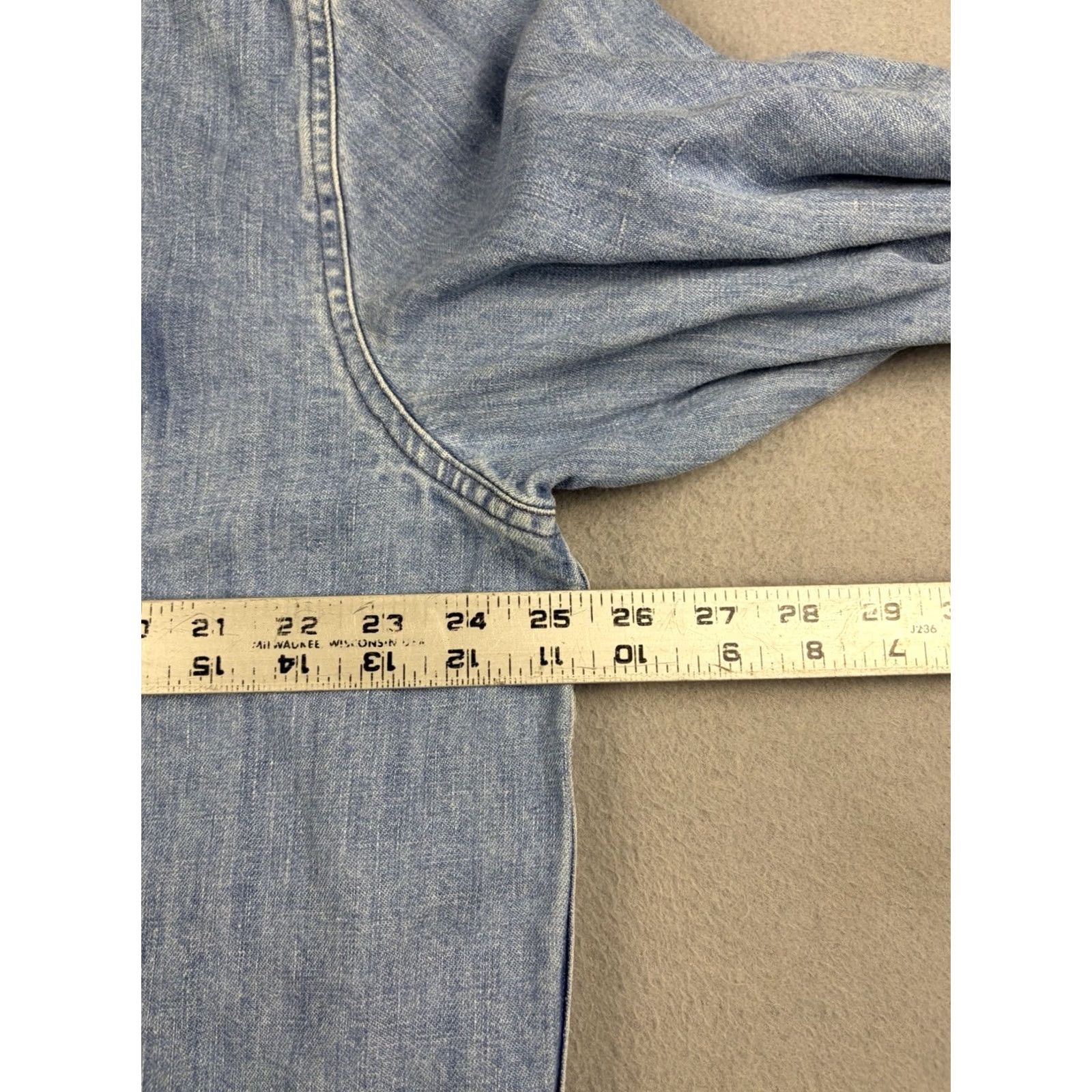Carbon Carbon Shirt Mens XL Blue Chambray Denim Short Sleeve Button-Up Collar Spread Cotton Linen Size US XL / EU 56 / 4 - 5 Thumbnail
